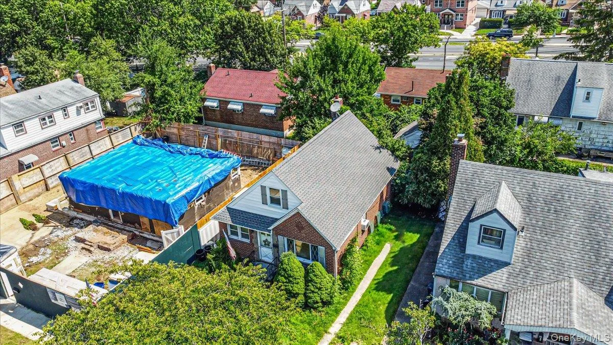 8341 253rd Street, New York, NY, 4 Bedrooms Bedrooms, 8 Rooms Rooms,1 BathroomBathrooms,Residential,For Rent,253rd,0,1036052 8341 253rd Street, New York, NY, 4 Bedrooms Bedrooms, 8 Rooms Rooms,1 BathroomBathrooms,Residential,For Rent,253rd,0,1036052