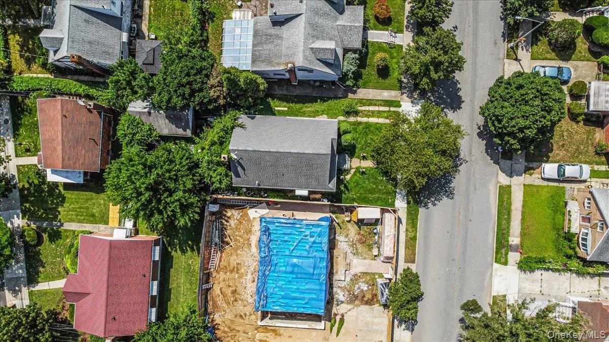 8341 253rd Street, New York, NY, 4 Bedrooms Bedrooms, 8 Rooms Rooms,1 BathroomBathrooms,Residential,For Rent,253rd,0,1036052 8341 253rd Street, New York, NY, 4 Bedrooms Bedrooms, 8 Rooms Rooms,1 BathroomBathrooms,Residential,For Rent,253rd,0,1036052