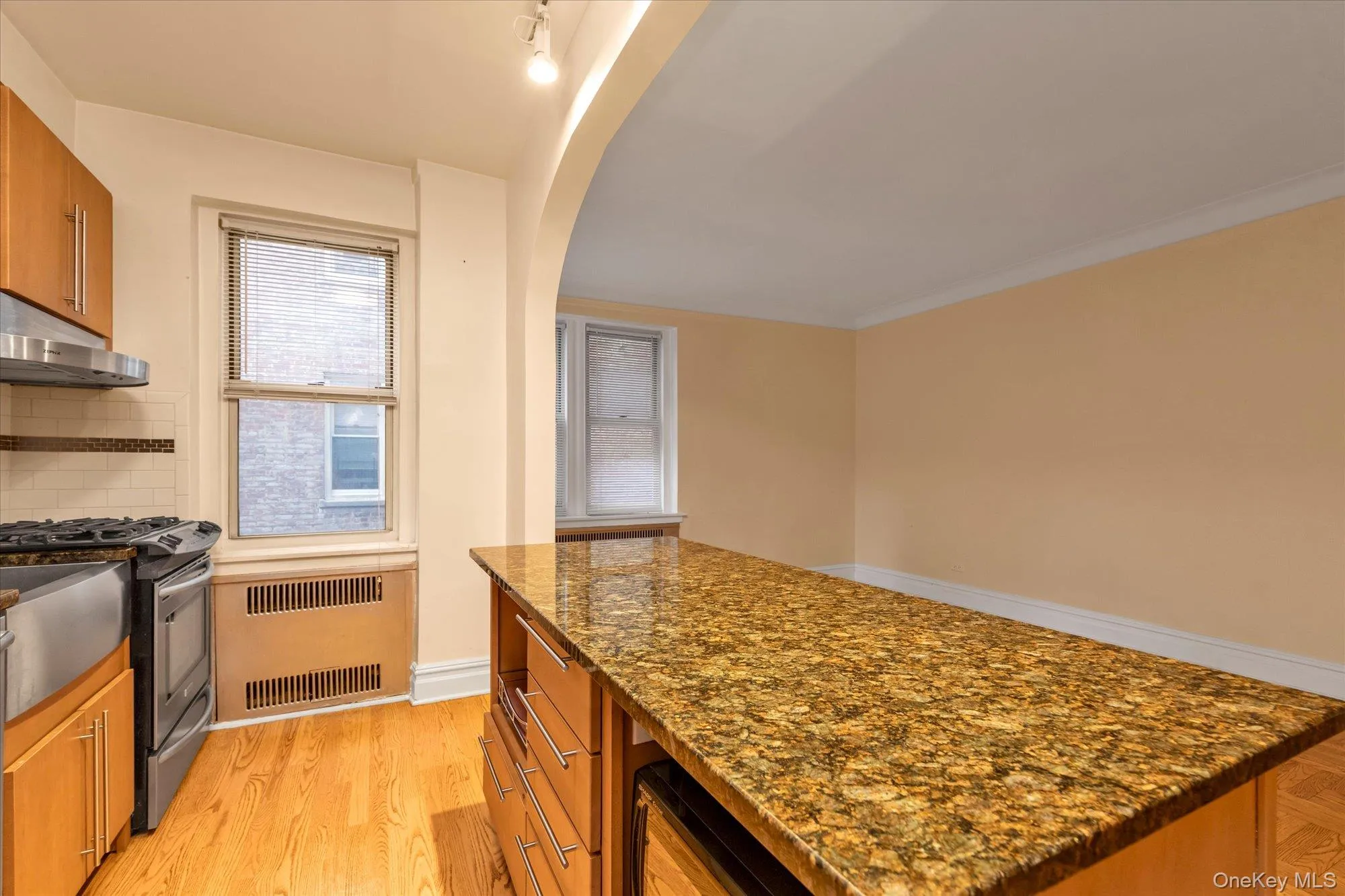 41-20 46 Street, New York, NY, 1 Bedroom Bedrooms, 3 Rooms Rooms,1 BathroomBathrooms,Residential,For Rent,46,0,1036054 41-20 46 Street, New York, NY, 1 Bedroom Bedrooms, 3 Rooms Rooms,1 BathroomBathrooms,Residential,For Rent,46,0,1036054