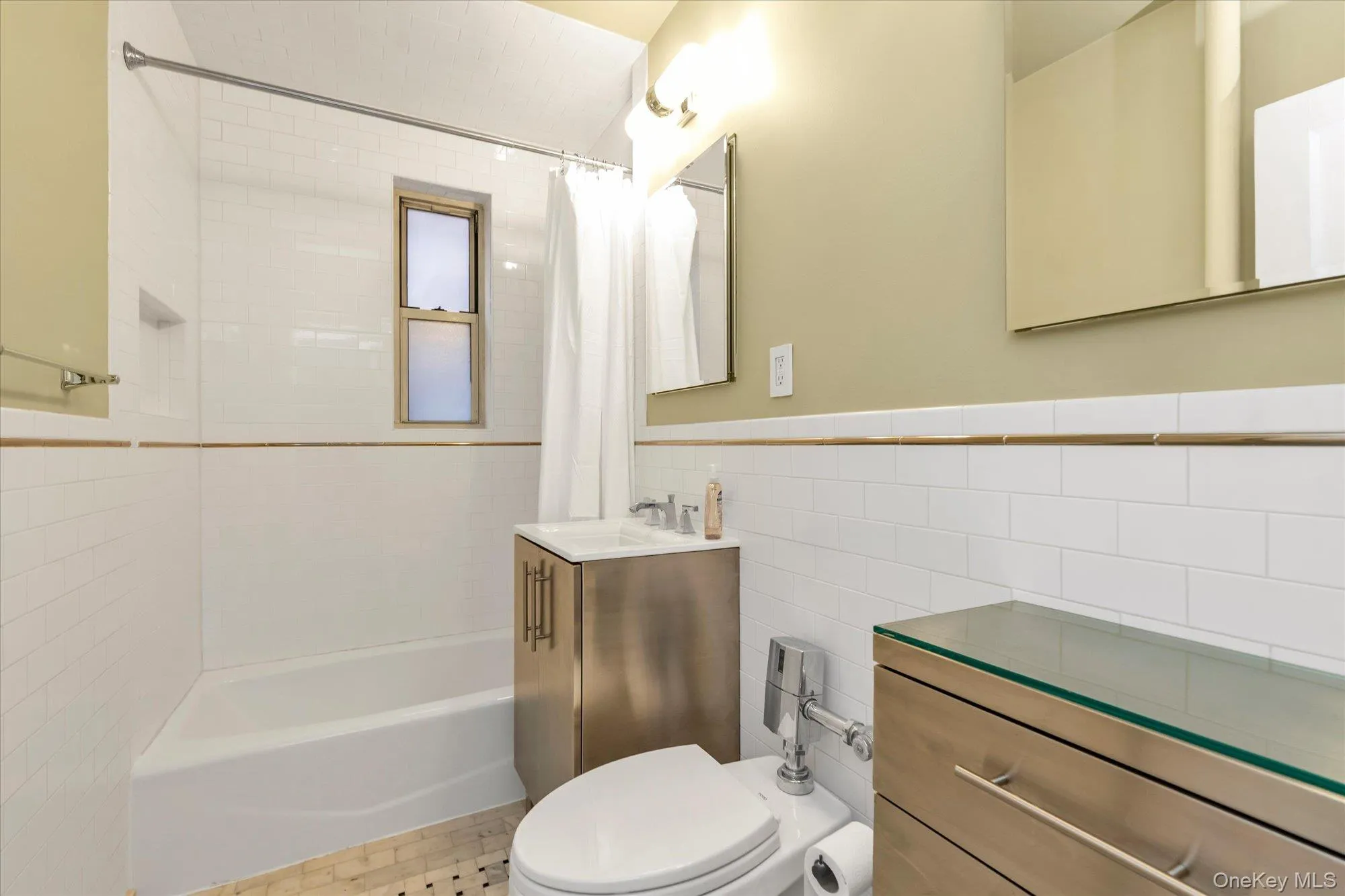 41-20 46 Street, New York, NY, 1 Bedroom Bedrooms, 3 Rooms Rooms,1 BathroomBathrooms,Residential,For Rent,46,0,1036054 41-20 46 Street, New York, NY, 1 Bedroom Bedrooms, 3 Rooms Rooms,1 BathroomBathrooms,Residential,For Rent,46,0,1036054