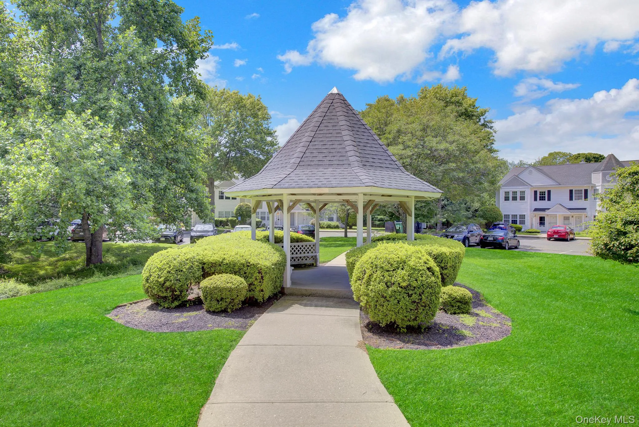 4 Country View Lane, Brookhaven, NY, 2 Bedrooms Bedrooms, 5 Rooms Rooms,1 BathroomBathrooms,Residential,For Rent,Country View,0,1036055 4 Country View Lane, Brookhaven, NY, 2 Bedrooms Bedrooms, 5 Rooms Rooms,1 BathroomBathrooms,Residential,For Rent,Country View,0,1036055