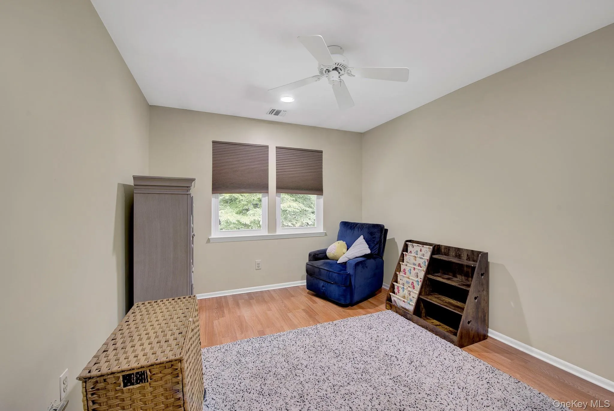 4 Country View Lane, Brookhaven, NY, 2 Bedrooms Bedrooms, 5 Rooms Rooms,1 BathroomBathrooms,Residential,For Rent,Country View,0,1036055 4 Country View Lane, Brookhaven, NY, 2 Bedrooms Bedrooms, 5 Rooms Rooms,1 BathroomBathrooms,Residential,For Rent,Country View,0,1036055