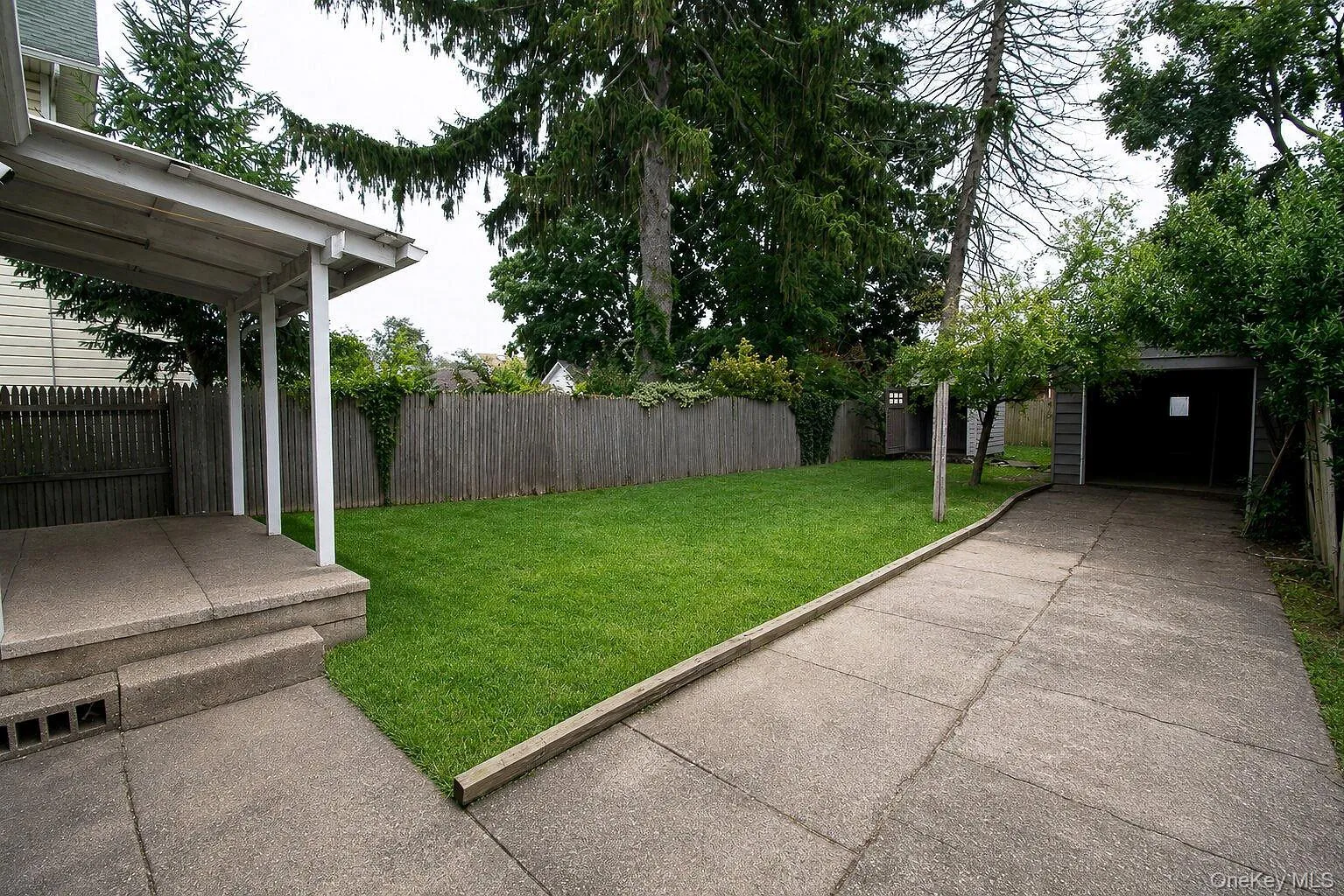 98 Willow Avenue, Hempstead, NY, 3 Bedrooms Bedrooms, 7 Rooms Rooms,1 BathroomBathrooms,Residential,For Rent,Willow,0,1036056 98 Willow Avenue, Hempstead, NY, 3 Bedrooms Bedrooms, 7 Rooms Rooms,1 BathroomBathrooms,Residential,For Rent,Willow,0,1036056