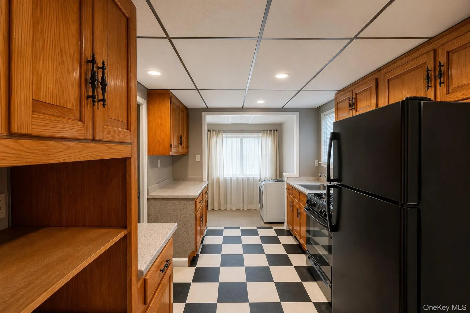 98 Willow Avenue, Hempstead, NY, 3 Bedrooms Bedrooms, 7 Rooms Rooms,1 BathroomBathrooms,Residential,For Rent,Willow,0,1036056 98 Willow Avenue, Hempstead, NY, 3 Bedrooms Bedrooms, 7 Rooms Rooms,1 BathroomBathrooms,Residential,For Rent,Willow,0,1036056