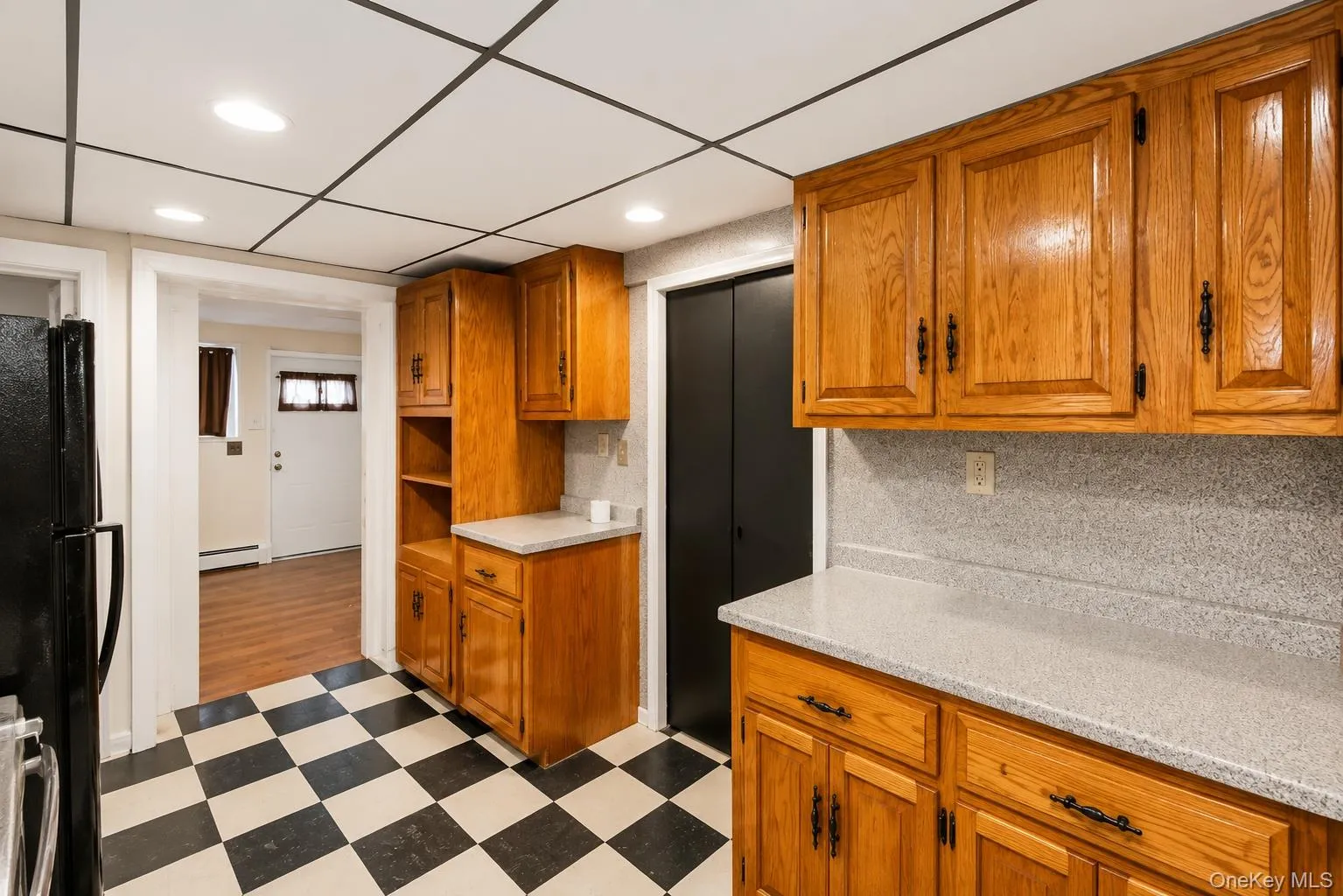 98 Willow Avenue, Hempstead, NY, 3 Bedrooms Bedrooms, 7 Rooms Rooms,1 BathroomBathrooms,Residential,For Rent,Willow,0,1036056 98 Willow Avenue, Hempstead, NY, 3 Bedrooms Bedrooms, 7 Rooms Rooms,1 BathroomBathrooms,Residential,For Rent,Willow,0,1036056