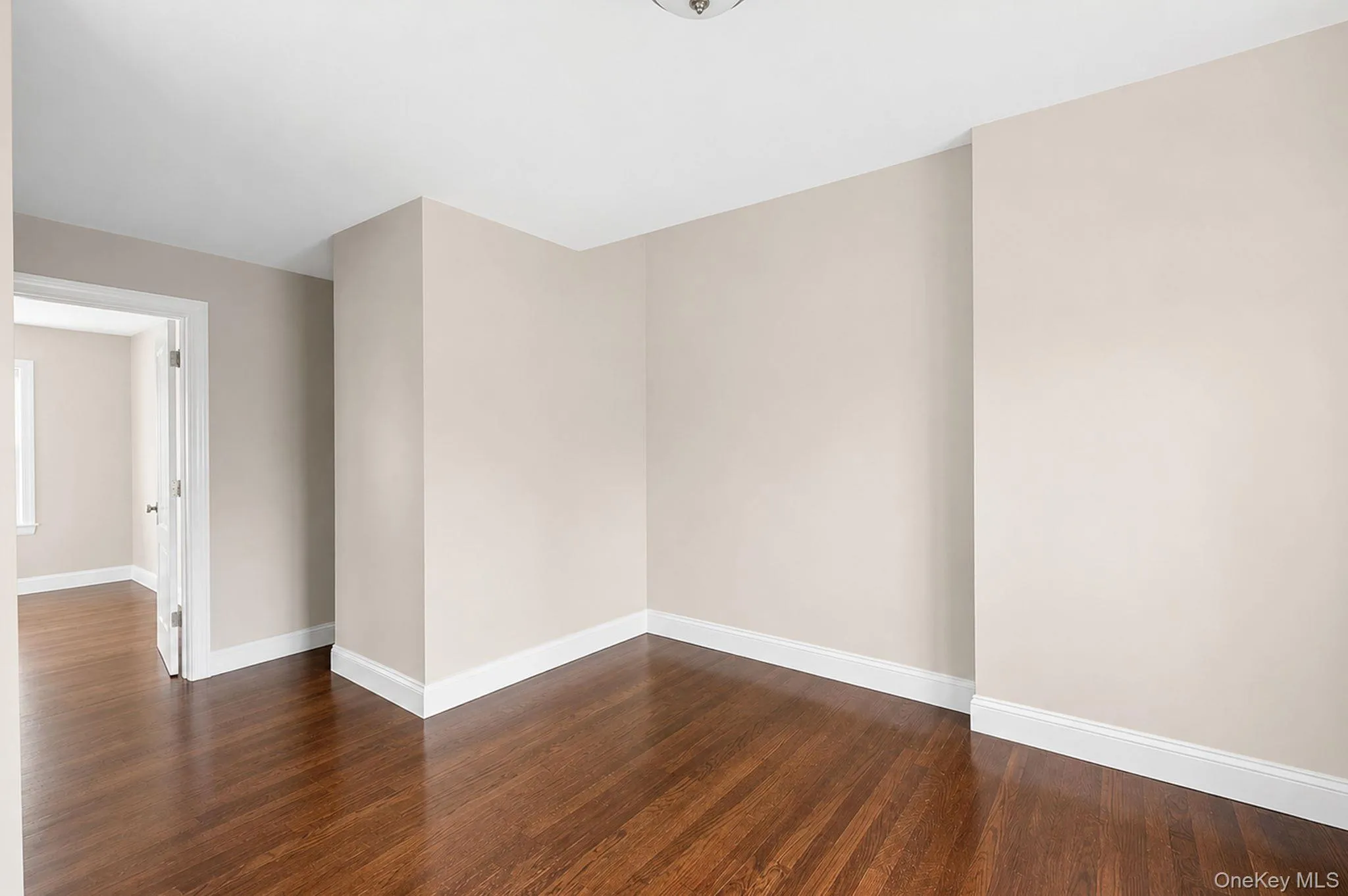 288 Nassau Road, Huntington, NY, 6 Bedrooms Bedrooms, 10 Rooms Rooms,2 BathroomsBathrooms,Residential,For Rent,Nassau,0,1036058 288 Nassau Road, Huntington, NY, 6 Bedrooms Bedrooms, 10 Rooms Rooms,2 BathroomsBathrooms,Residential,For Rent,Nassau,0,1036058