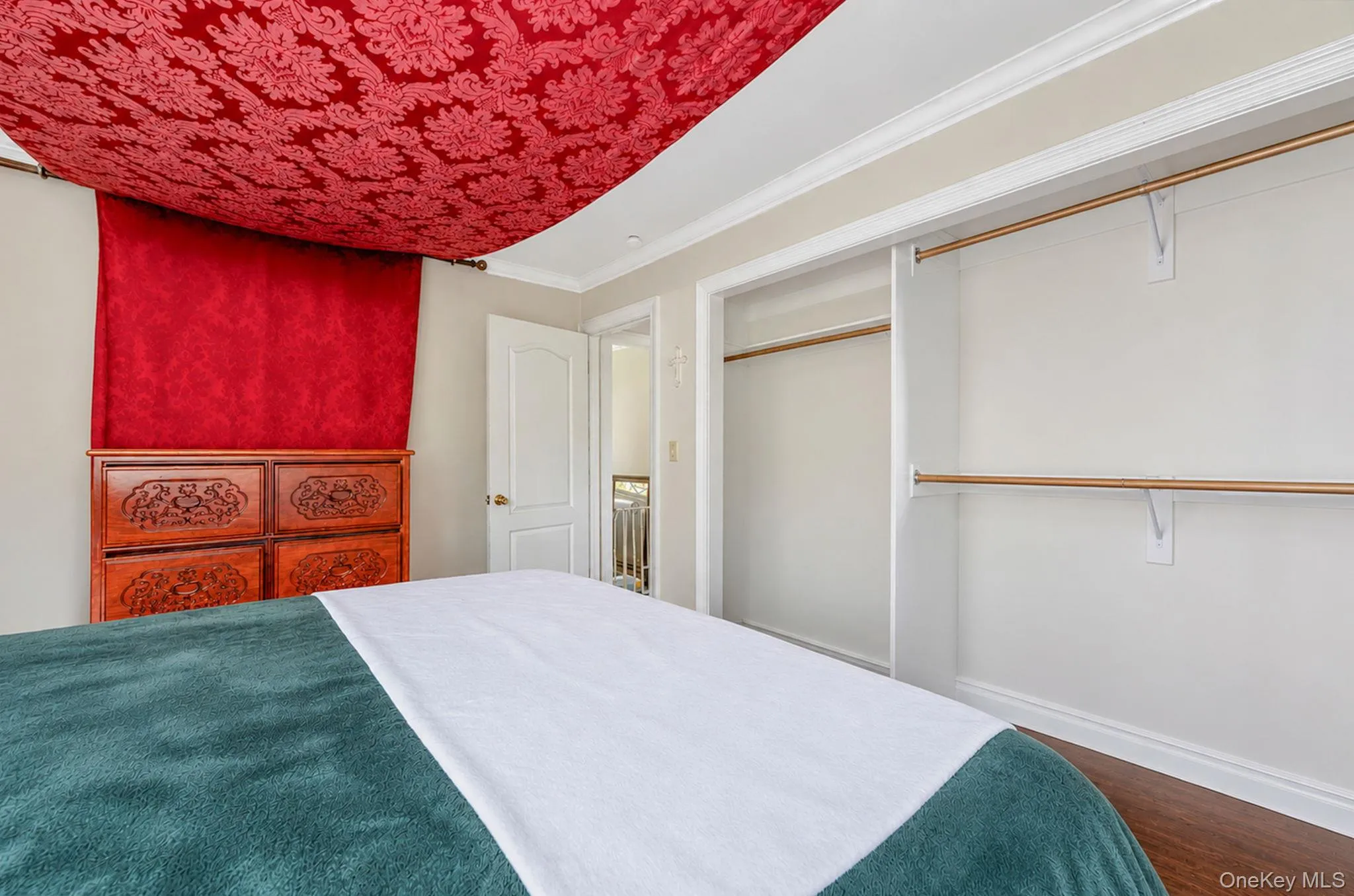288 Nassau Road, Huntington, NY, 6 Bedrooms Bedrooms, 10 Rooms Rooms,2 BathroomsBathrooms,Residential,For Rent,Nassau,0,1036058 288 Nassau Road, Huntington, NY, 6 Bedrooms Bedrooms, 10 Rooms Rooms,2 BathroomsBathrooms,Residential,For Rent,Nassau,0,1036058