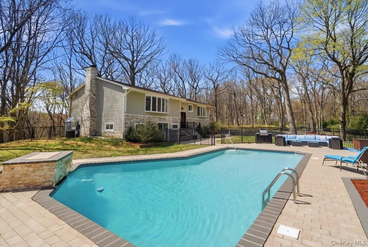 263 Oyster Bay Road, Oyster Bay, NY, 4 Bedrooms Bedrooms, 10 Rooms Rooms,3 BathroomsBathrooms,Residential Lease,For Rent,Oyster Bay,0,1036059 263 Oyster Bay Road, Oyster Bay, NY, 4 Bedrooms Bedrooms, 10 Rooms Rooms,3 BathroomsBathrooms,Residential Lease,For Rent,Oyster Bay,0,1036059
