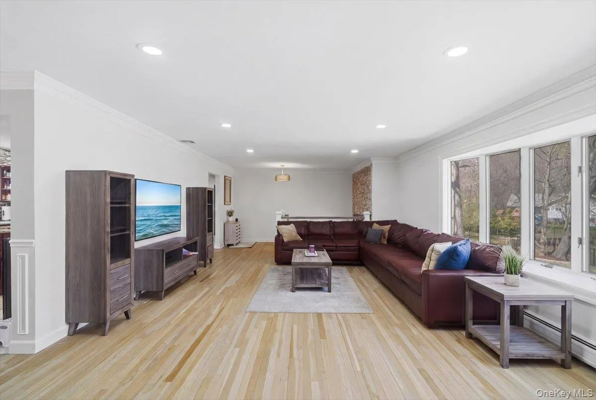 263 Oyster Bay Road, Oyster Bay, NY, 4 Bedrooms Bedrooms, 10 Rooms Rooms,3 BathroomsBathrooms,Residential Lease,For Rent,Oyster Bay,0,1036059 263 Oyster Bay Road, Oyster Bay, NY, 4 Bedrooms Bedrooms, 10 Rooms Rooms,3 BathroomsBathrooms,Residential Lease,For Rent,Oyster Bay,0,1036059