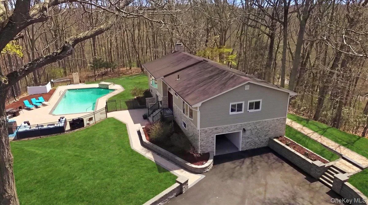 263 Oyster Bay Road, Oyster Bay, NY, 4 Bedrooms Bedrooms, 10 Rooms Rooms,3 BathroomsBathrooms,Residential Lease,For Rent,Oyster Bay,0,1036059 263 Oyster Bay Road, Oyster Bay, NY, 4 Bedrooms Bedrooms, 10 Rooms Rooms,3 BathroomsBathrooms,Residential Lease,For Rent,Oyster Bay,0,1036059