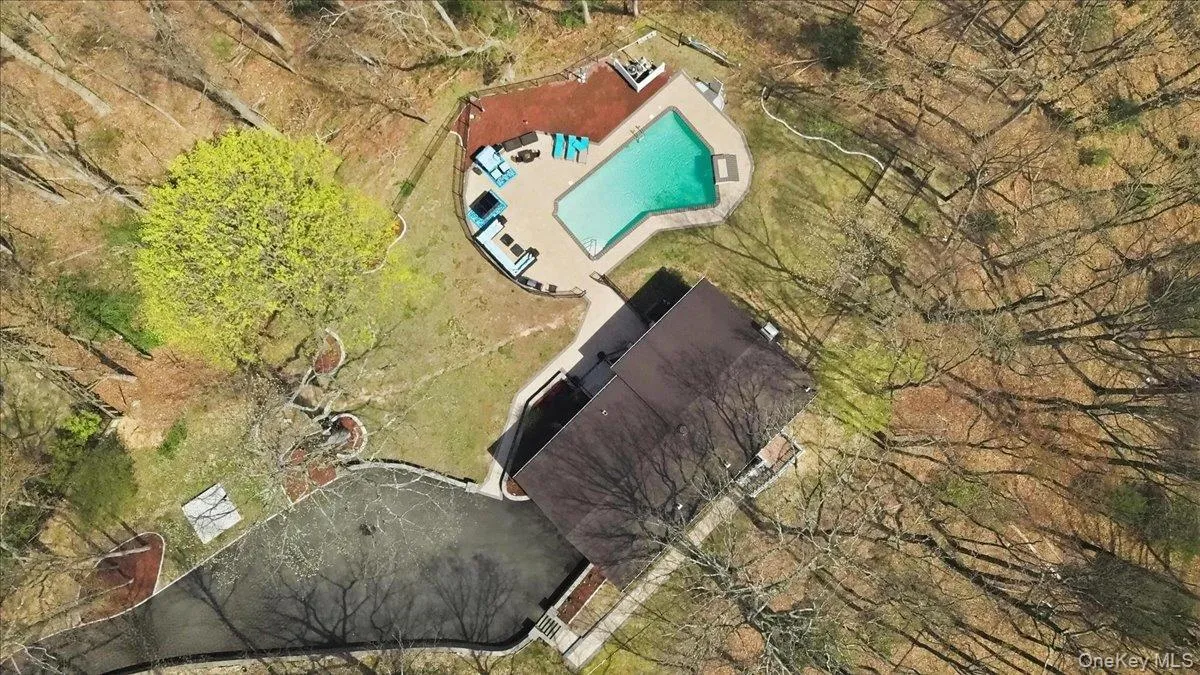 263 Oyster Bay Road, Oyster Bay, NY, 4 Bedrooms Bedrooms, 10 Rooms Rooms,3 BathroomsBathrooms,Residential Lease,For Rent,Oyster Bay,0,1036059 263 Oyster Bay Road, Oyster Bay, NY, 4 Bedrooms Bedrooms, 10 Rooms Rooms,3 BathroomsBathrooms,Residential Lease,For Rent,Oyster Bay,0,1036059