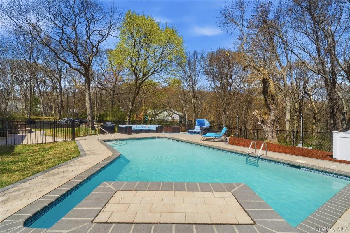 263 Oyster Bay Road, Oyster Bay, NY, 4 Bedrooms Bedrooms, 10 Rooms Rooms,3 BathroomsBathrooms,Residential Lease,For Rent,Oyster Bay,0,1036059 263 Oyster Bay Road, Oyster Bay, NY, 4 Bedrooms Bedrooms, 10 Rooms Rooms,3 BathroomsBathrooms,Residential Lease,For Rent,Oyster Bay,0,1036059