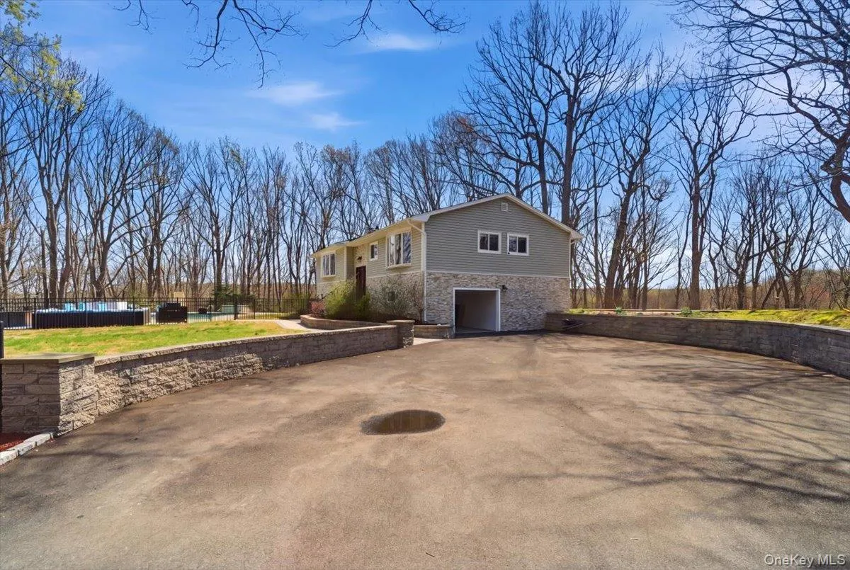 263 Oyster Bay Road, Oyster Bay, NY, 4 Bedrooms Bedrooms, 10 Rooms Rooms,3 BathroomsBathrooms,Residential Lease,For Rent,Oyster Bay,0,1036059 263 Oyster Bay Road, Oyster Bay, NY, 4 Bedrooms Bedrooms, 10 Rooms Rooms,3 BathroomsBathrooms,Residential Lease,For Rent,Oyster Bay,0,1036059