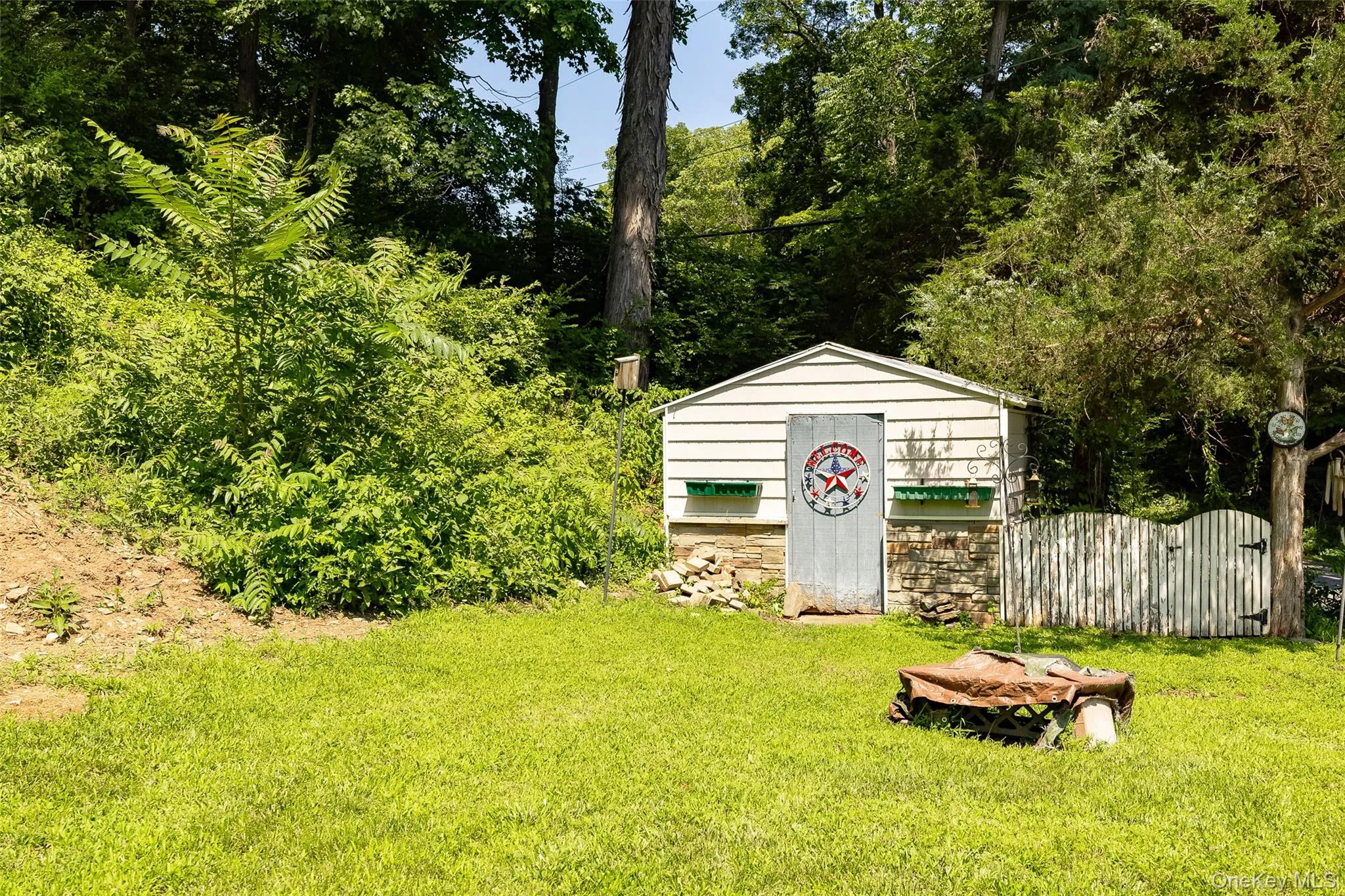 667 Traver Road, Pleasant Valley, NY, 2 Bedrooms Bedrooms, 8 Rooms Rooms,1 BathroomBathrooms,Residential,For Rent,Traver,0,1036060 667 Traver Road, Pleasant Valley, NY, 2 Bedrooms Bedrooms, 8 Rooms Rooms,1 BathroomBathrooms,Residential,For Rent,Traver,0,1036060