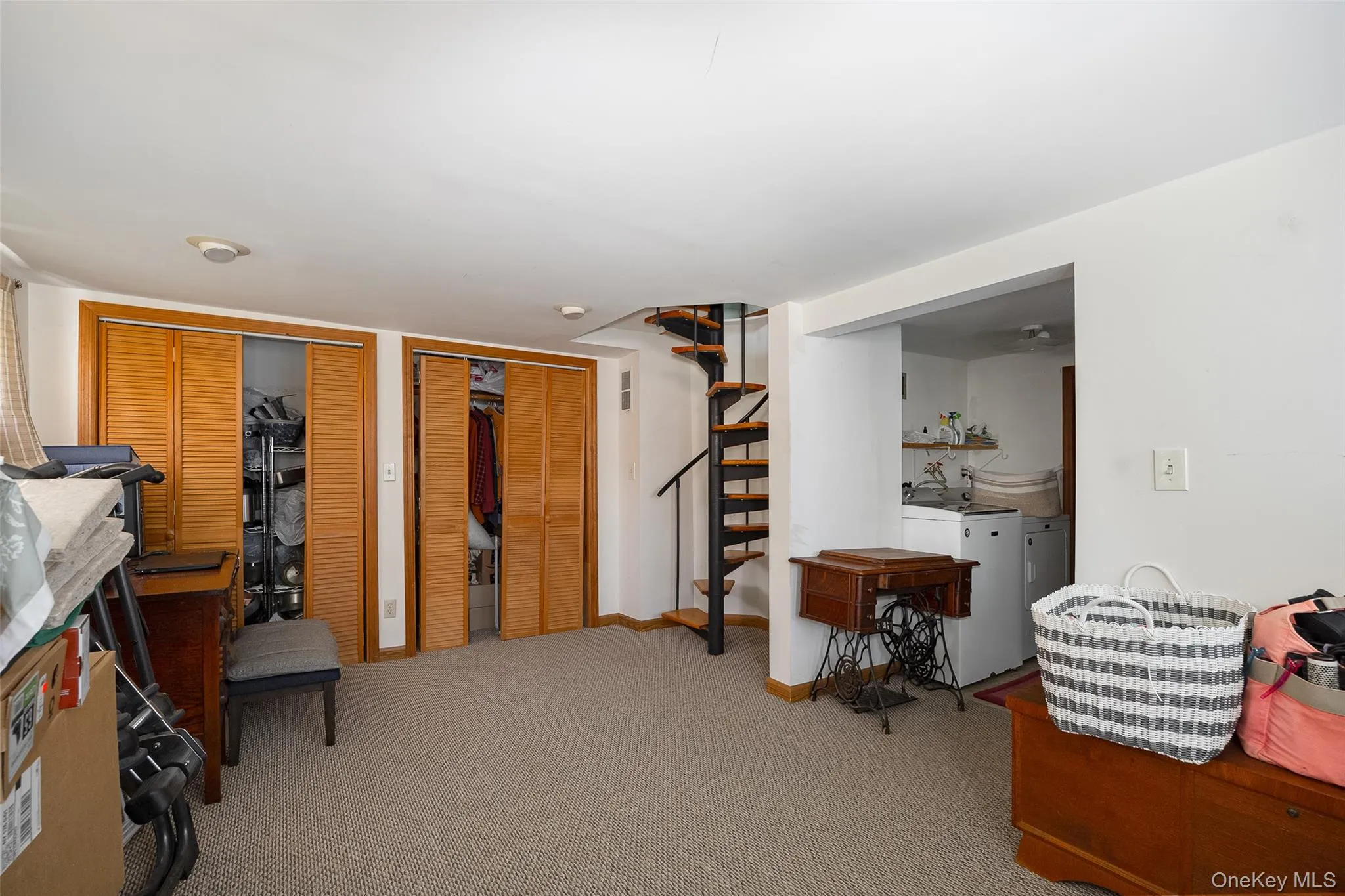 667 Traver Road, Pleasant Valley, NY, 2 Bedrooms Bedrooms, 8 Rooms Rooms,1 BathroomBathrooms,Residential,For Rent,Traver,0,1036060 667 Traver Road, Pleasant Valley, NY, 2 Bedrooms Bedrooms, 8 Rooms Rooms,1 BathroomBathrooms,Residential,For Rent,Traver,0,1036060
