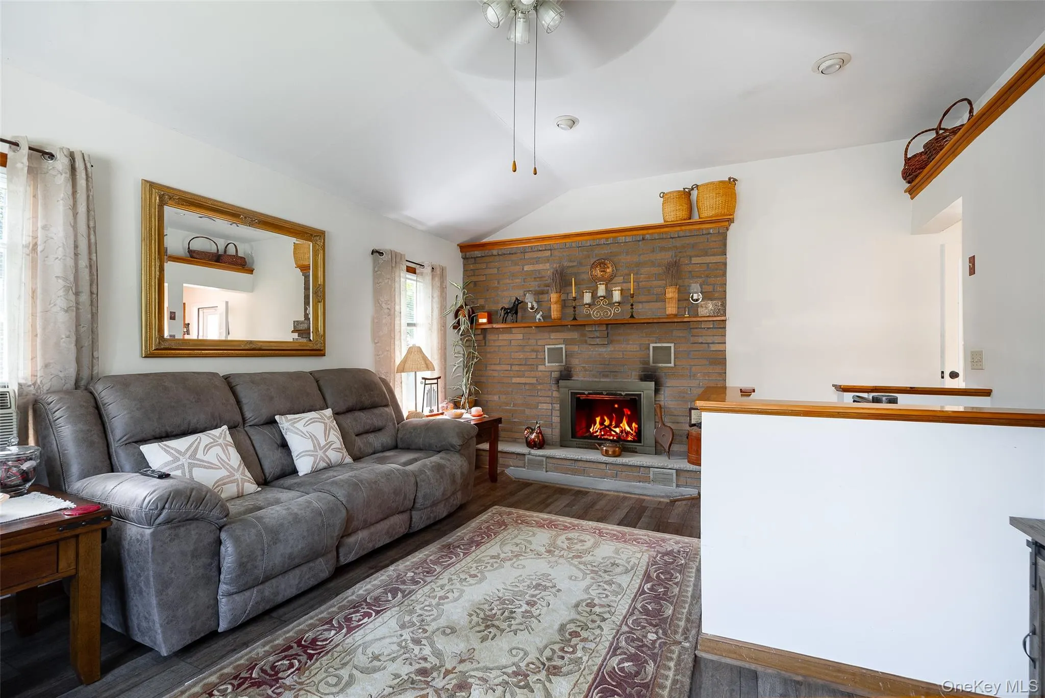 667 Traver Road, Pleasant Valley, NY, 2 Bedrooms Bedrooms, 8 Rooms Rooms,1 BathroomBathrooms,Residential,For Rent,Traver,0,1036060 667 Traver Road, Pleasant Valley, NY, 2 Bedrooms Bedrooms, 8 Rooms Rooms,1 BathroomBathrooms,Residential,For Rent,Traver,0,1036060