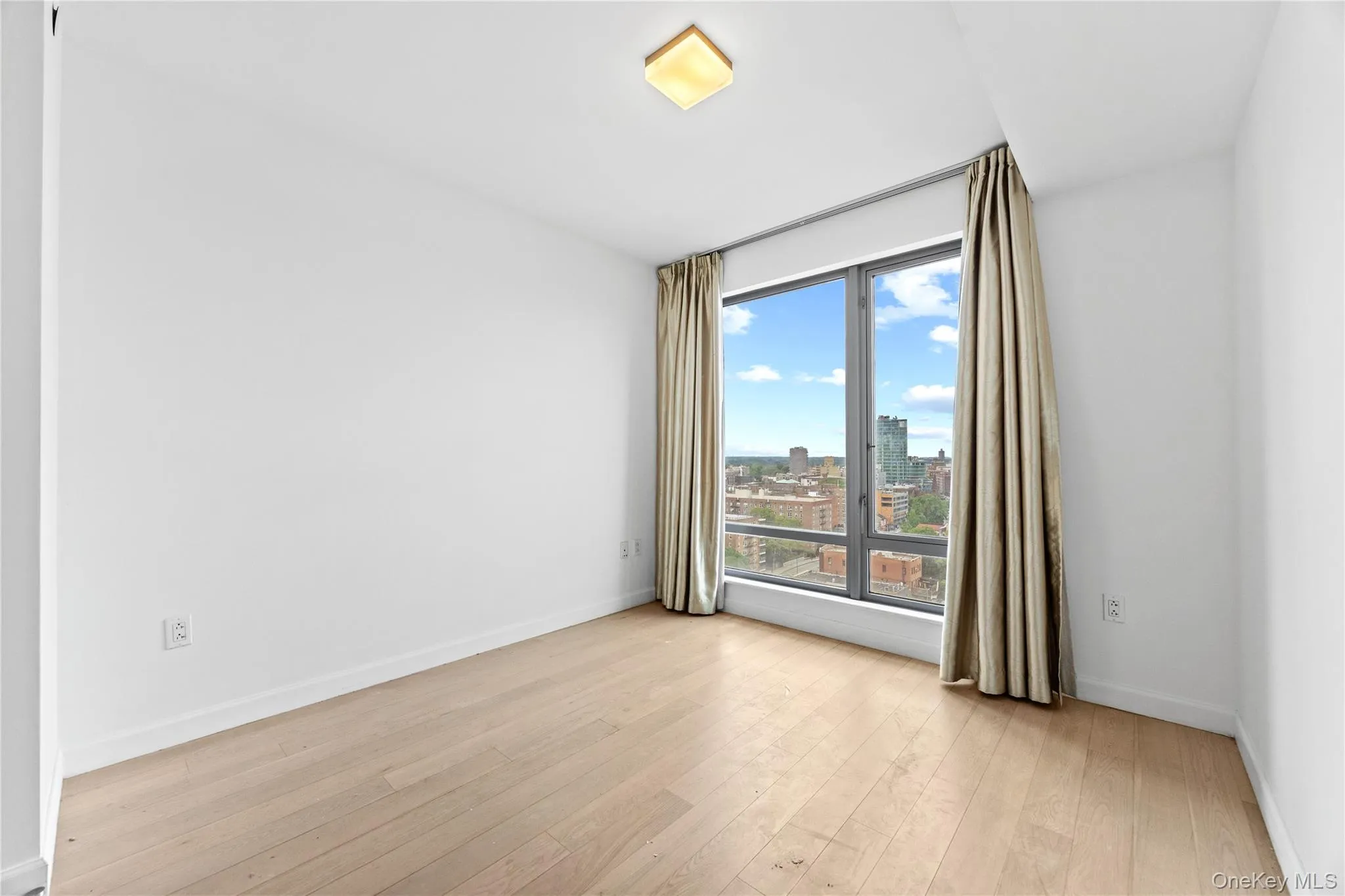 138-35 39th Avenue, New York, NY, 2 Bedrooms Bedrooms, 6 Rooms Rooms,2 BathroomsBathrooms,Residential,For Rent,39th,0,1036061 138-35 39th Avenue, New York, NY, 2 Bedrooms Bedrooms, 6 Rooms Rooms,2 BathroomsBathrooms,Residential,For Rent,39th,0,1036061