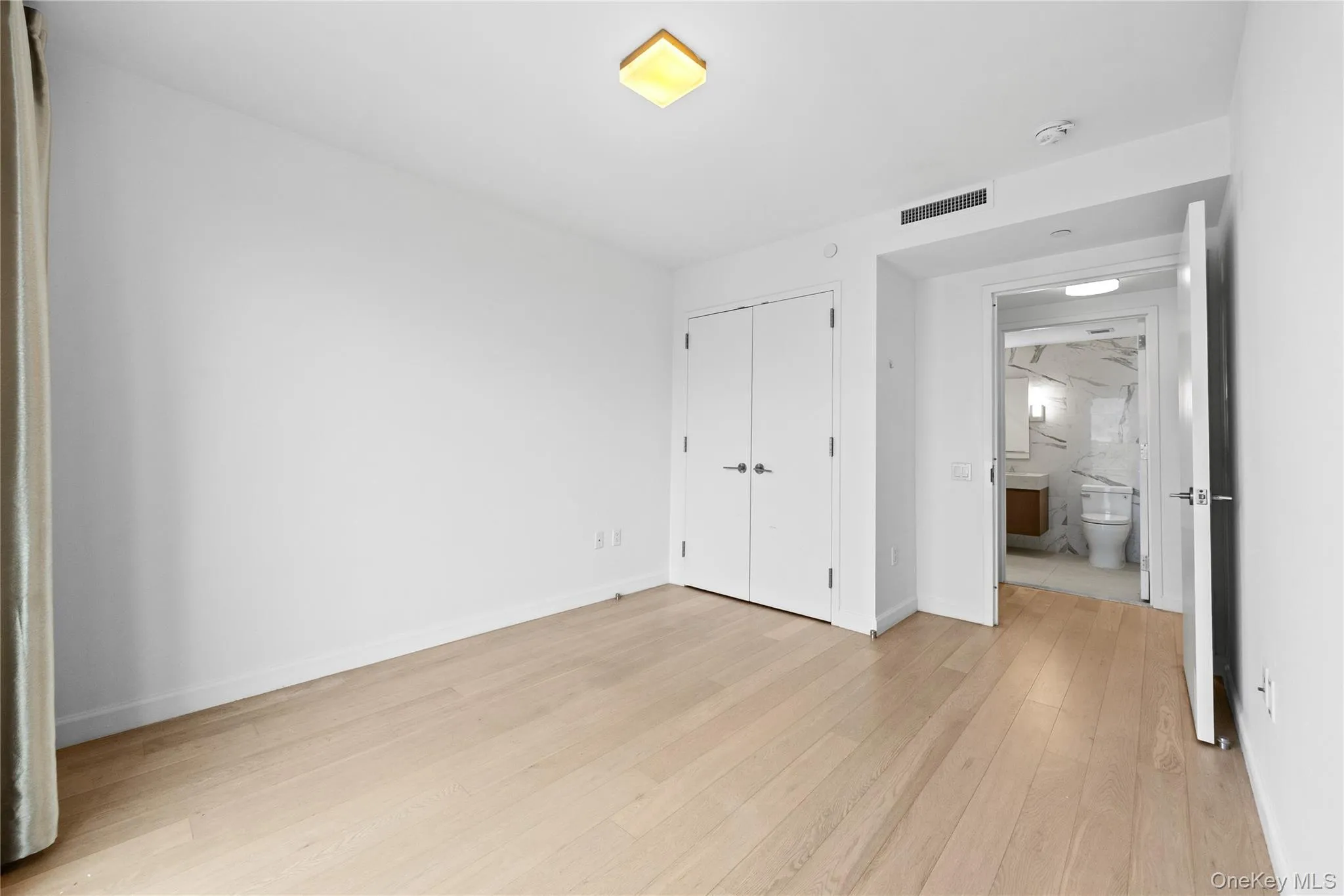 138-35 39th Avenue, New York, NY, 2 Bedrooms Bedrooms, 6 Rooms Rooms,2 BathroomsBathrooms,Residential,For Rent,39th,0,1036061 138-35 39th Avenue, New York, NY, 2 Bedrooms Bedrooms, 6 Rooms Rooms,2 BathroomsBathrooms,Residential,For Rent,39th,0,1036061