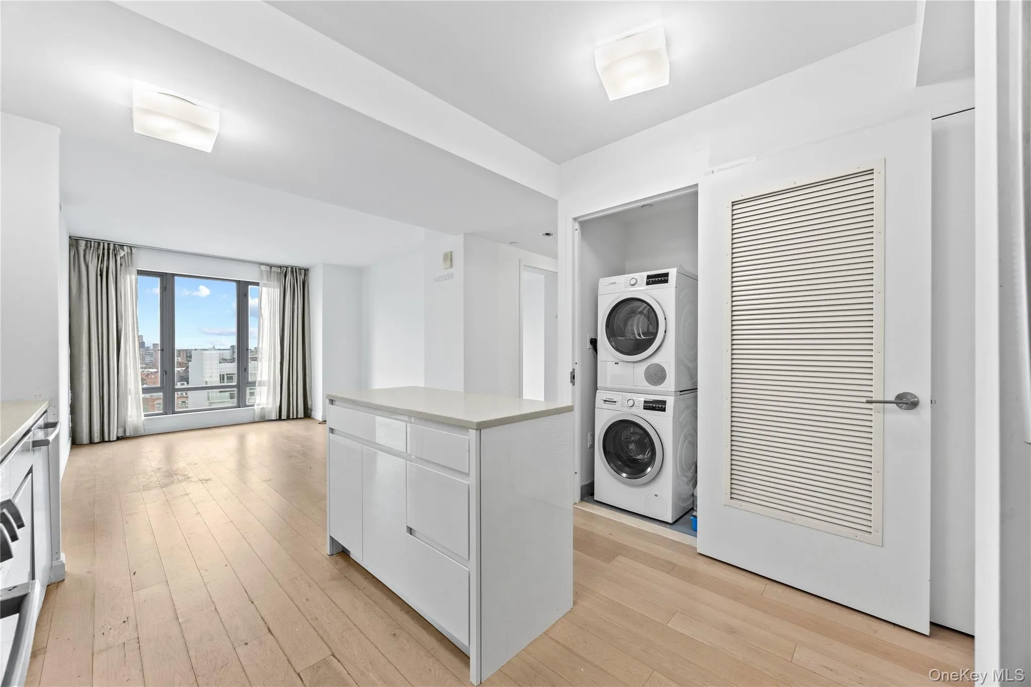 138-35 39th Avenue, New York, NY, 2 Bedrooms Bedrooms, 6 Rooms Rooms,2 BathroomsBathrooms,Residential,For Rent,39th,0,1036061 138-35 39th Avenue, New York, NY, 2 Bedrooms Bedrooms, 6 Rooms Rooms,2 BathroomsBathrooms,Residential,For Rent,39th,0,1036061
