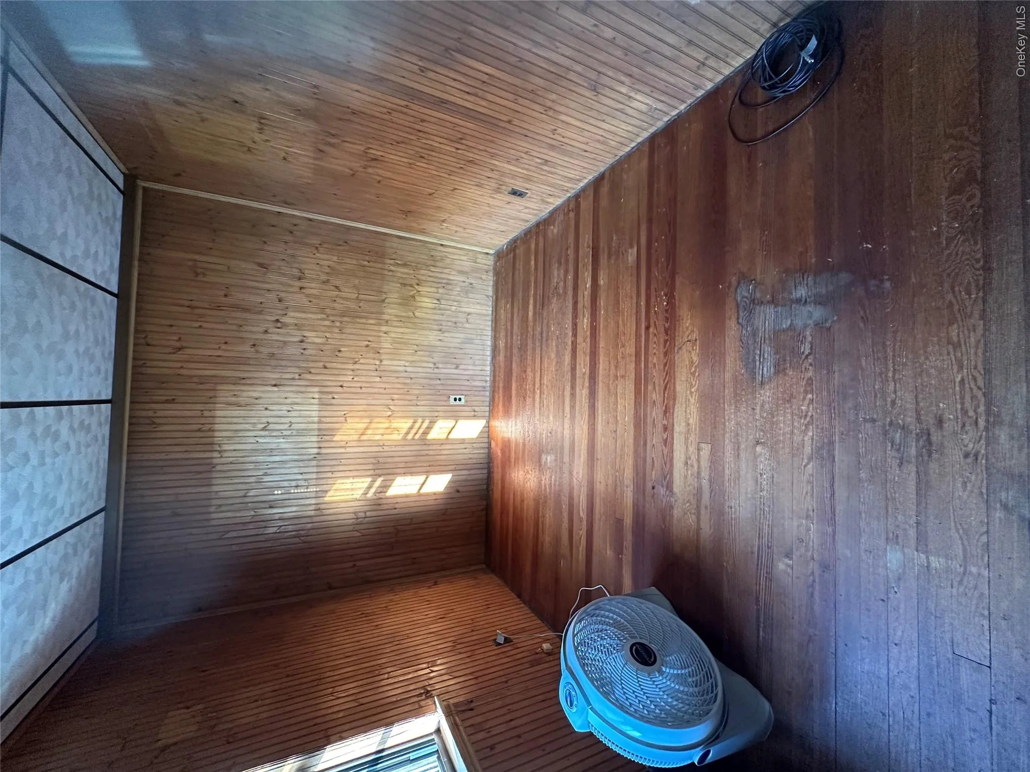 6249 80th Road, New York, NY, 3 Bedrooms Bedrooms, 7 Rooms Rooms,2 BathroomsBathrooms,Residential,For Rent,80th,0,1036065 6249 80th Road, New York, NY, 3 Bedrooms Bedrooms, 7 Rooms Rooms,2 BathroomsBathrooms,Residential,For Rent,80th,0,1036065