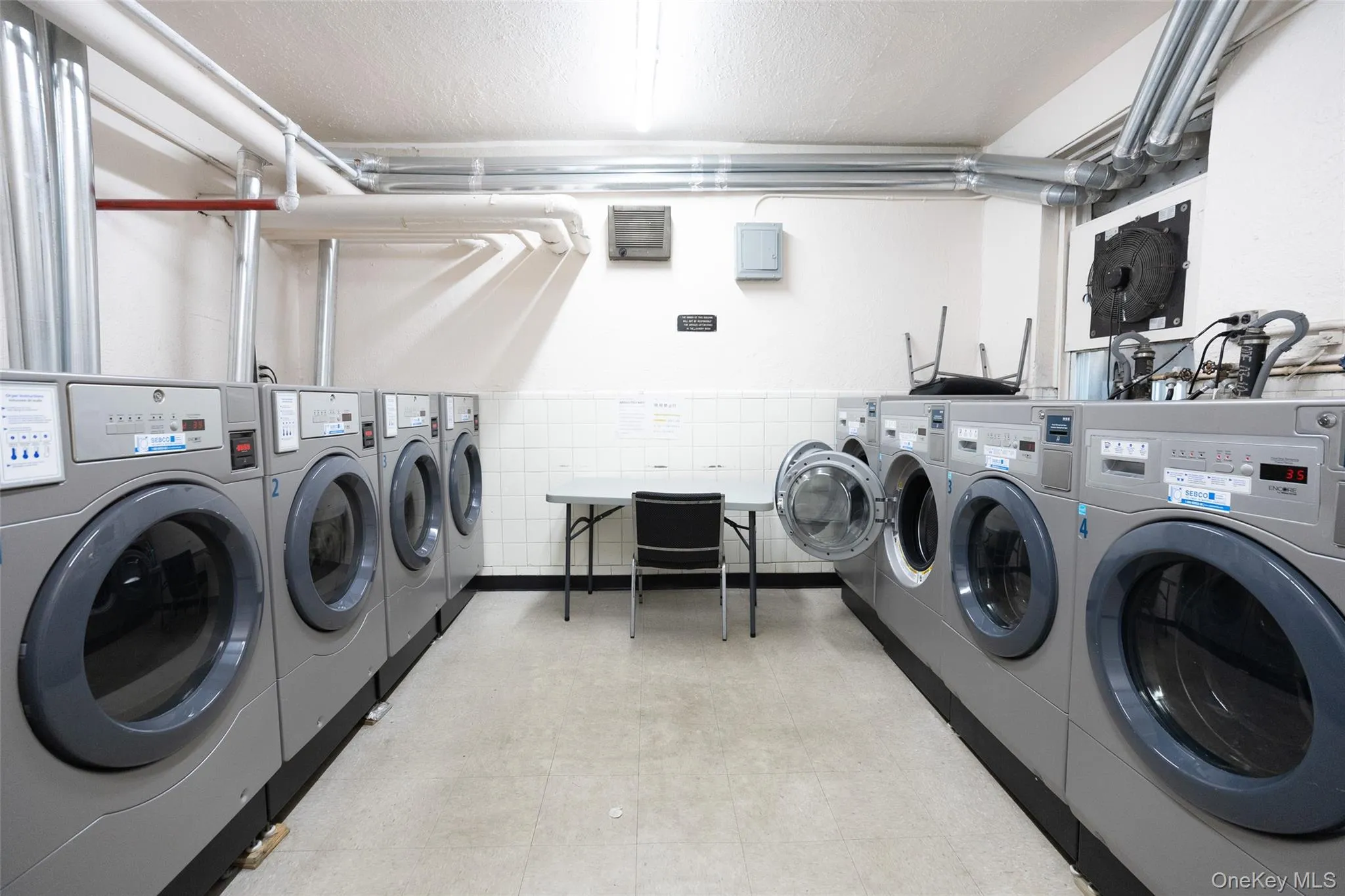 144-30 Sanford Avenue, New York, NY, 2 Bedrooms Bedrooms, 5 Rooms Rooms,1 BathroomBathrooms,Residential,For Rent,Sanford,0,1036067 144-30 Sanford Avenue, New York, NY, 2 Bedrooms Bedrooms, 5 Rooms Rooms,1 BathroomBathrooms,Residential,For Rent,Sanford,0,1036067