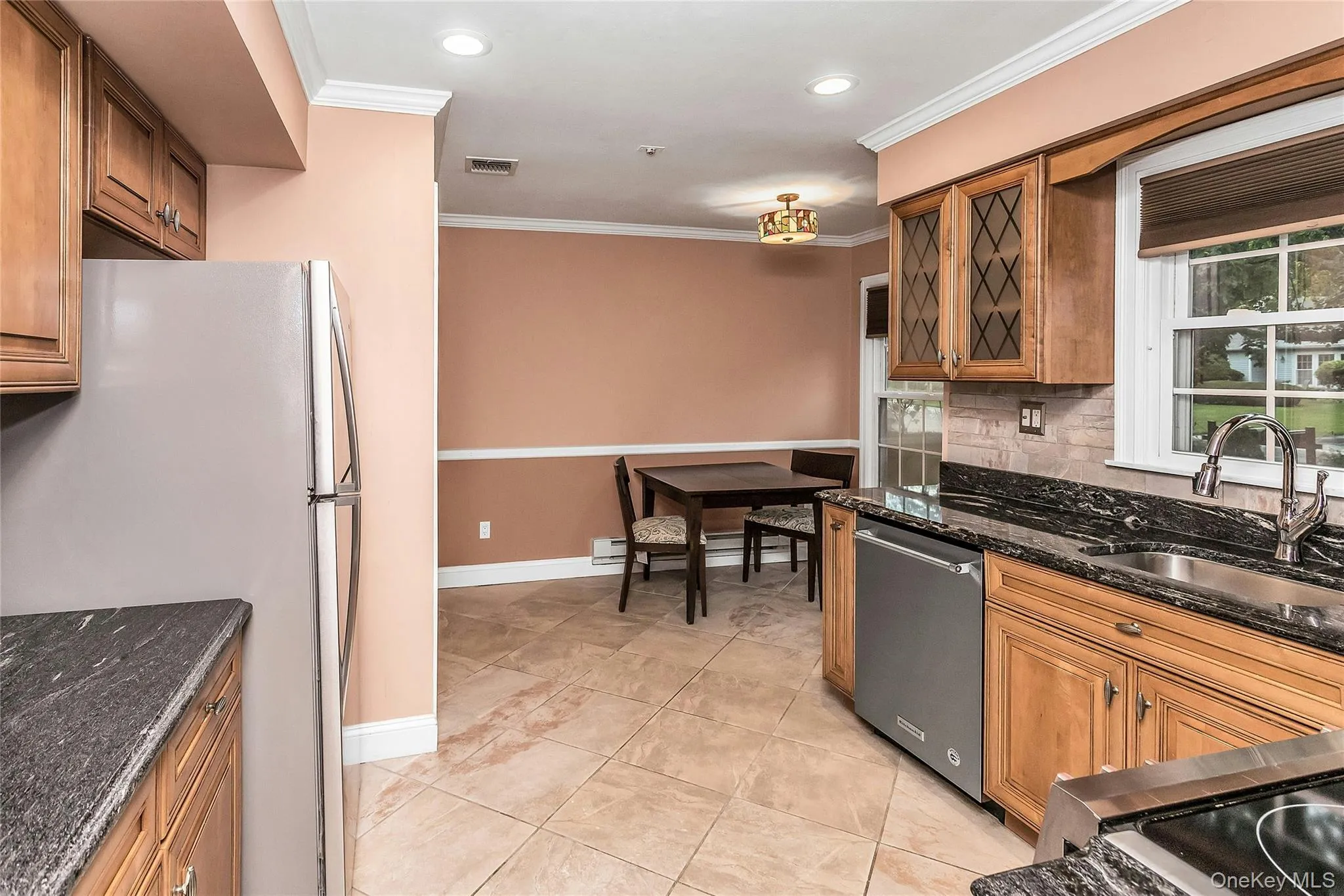 8 Chippendale Drive, Brookhaven, NY, 2 Bedrooms Bedrooms, 6 Rooms Rooms,2 BathroomsBathrooms,Residential,For Rent,Chippendale,0,1036070 8 Chippendale Drive, Brookhaven, NY, 2 Bedrooms Bedrooms, 6 Rooms Rooms,2 BathroomsBathrooms,Residential,For Rent,Chippendale,0,1036070