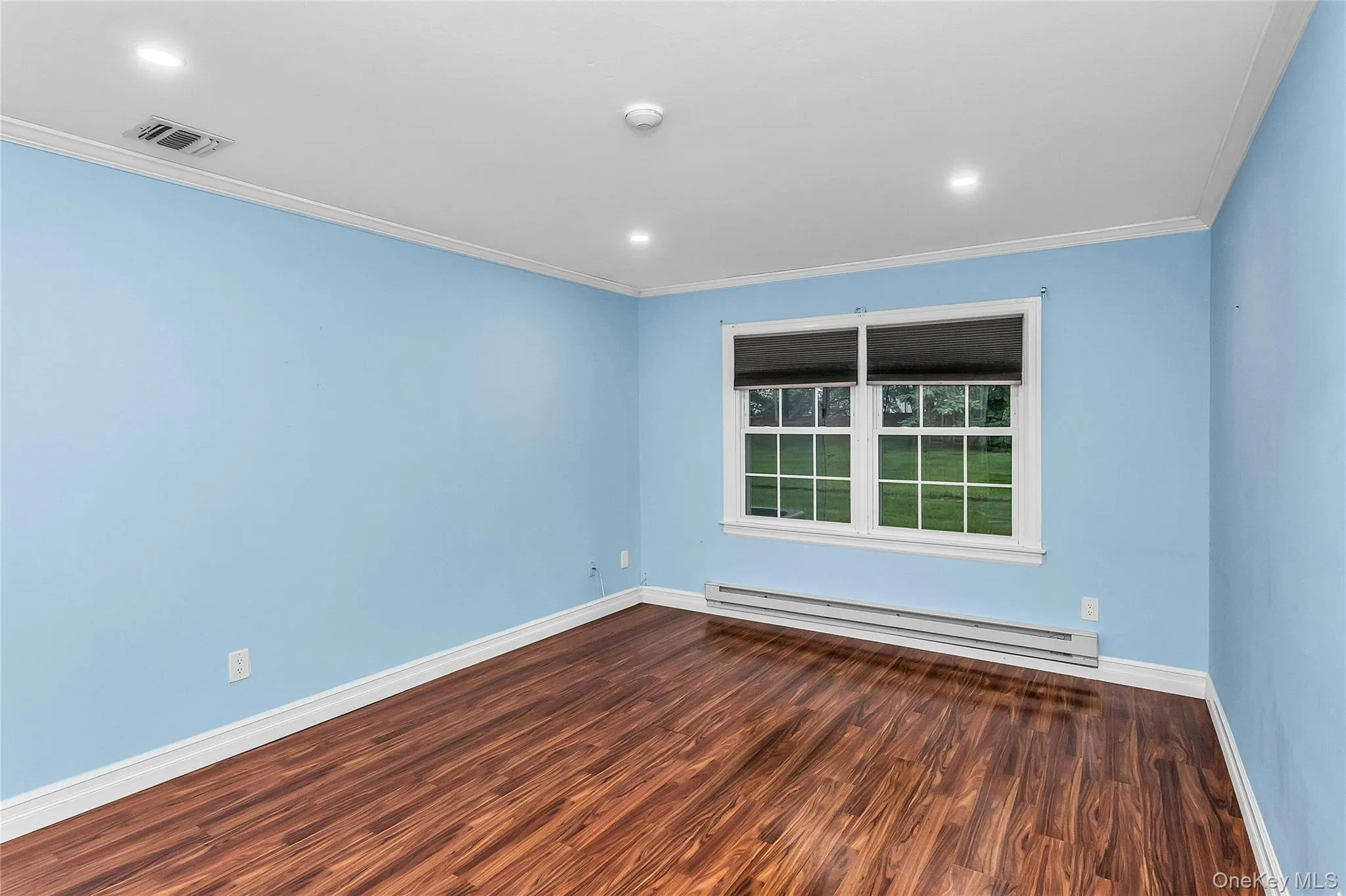 8 Chippendale Drive, Brookhaven, NY, 2 Bedrooms Bedrooms, 6 Rooms Rooms,2 BathroomsBathrooms,Residential,For Rent,Chippendale,0,1036070 8 Chippendale Drive, Brookhaven, NY, 2 Bedrooms Bedrooms, 6 Rooms Rooms,2 BathroomsBathrooms,Residential,For Rent,Chippendale,0,1036070