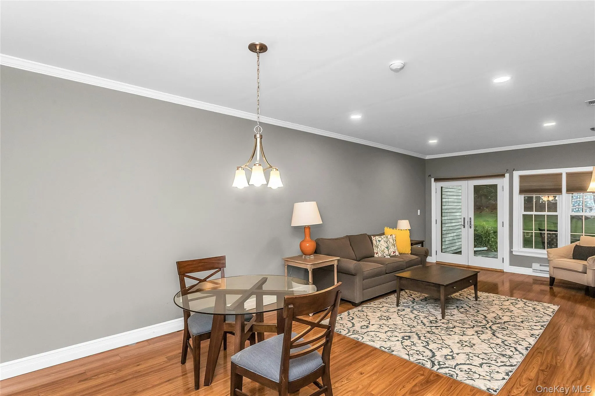 8 Chippendale Drive, Brookhaven, NY, 2 Bedrooms Bedrooms, 6 Rooms Rooms,2 BathroomsBathrooms,Residential,For Rent,Chippendale,0,1036070 8 Chippendale Drive, Brookhaven, NY, 2 Bedrooms Bedrooms, 6 Rooms Rooms,2 BathroomsBathrooms,Residential,For Rent,Chippendale,0,1036070