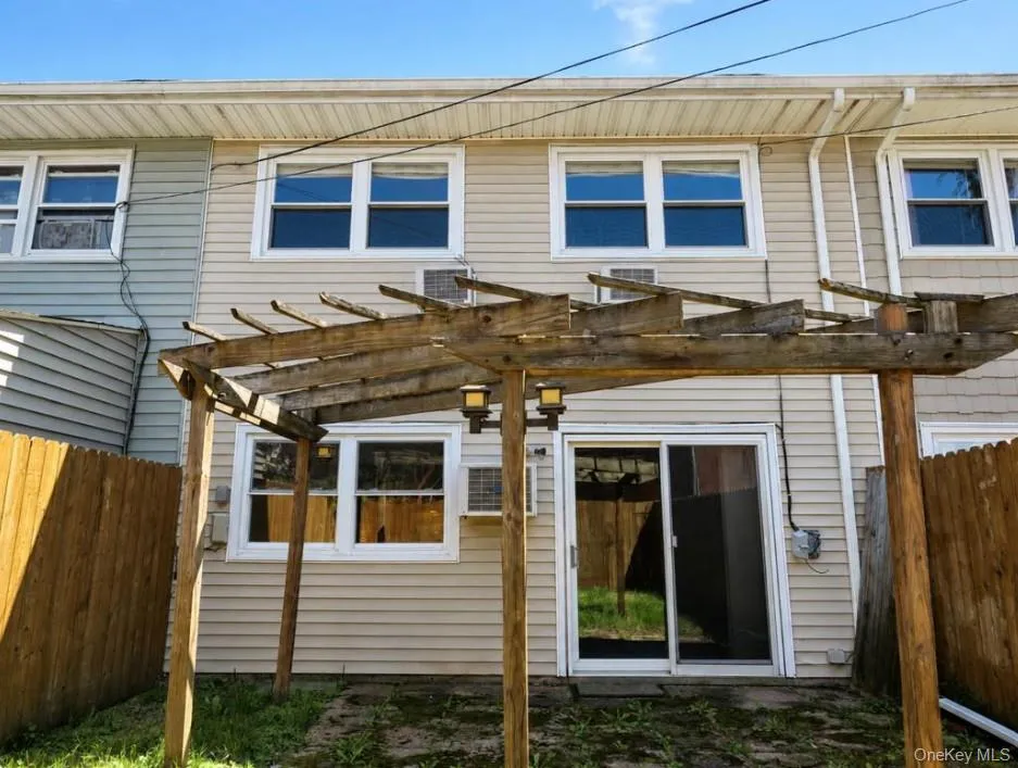 82 Vails Gate Heights Drive, New Windsor, NY, 3 Bedrooms Bedrooms, 7 Rooms Rooms,1 BathroomBathrooms,Residential,For Rent,Vails Gate Heights,0,1036071 82 Vails Gate Heights Drive, New Windsor, NY, 3 Bedrooms Bedrooms, 7 Rooms Rooms,1 BathroomBathrooms,Residential,For Rent,Vails Gate Heights,0,1036071