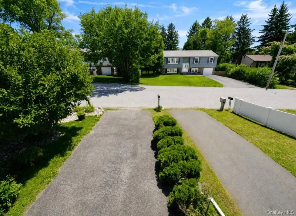 82 Vails Gate Heights Drive, New Windsor, NY, 3 Bedrooms Bedrooms, 7 Rooms Rooms,1 BathroomBathrooms,Residential,For Rent,Vails Gate Heights,0,1036071 82 Vails Gate Heights Drive, New Windsor, NY, 3 Bedrooms Bedrooms, 7 Rooms Rooms,1 BathroomBathrooms,Residential,For Rent,Vails Gate Heights,0,1036071