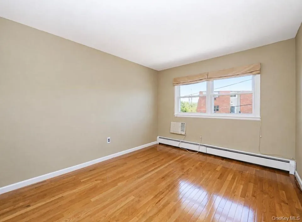 82 Vails Gate Heights Drive, New Windsor, NY, 3 Bedrooms Bedrooms, 7 Rooms Rooms,1 BathroomBathrooms,Residential,For Rent,Vails Gate Heights,0,1036071 82 Vails Gate Heights Drive, New Windsor, NY, 3 Bedrooms Bedrooms, 7 Rooms Rooms,1 BathroomBathrooms,Residential,For Rent,Vails Gate Heights,0,1036071