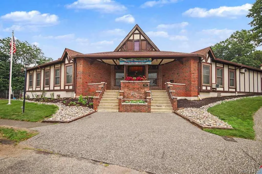 969 Sierra Vista Lane, Clarkstown, NY, 2 Bedrooms Bedrooms, 6 Rooms Rooms,1 BathroomBathrooms,Residential,For Rent,Sierra Vista,0,1036072 969 Sierra Vista Lane, Clarkstown, NY, 2 Bedrooms Bedrooms, 6 Rooms Rooms,1 BathroomBathrooms,Residential,For Rent,Sierra Vista,0,1036072