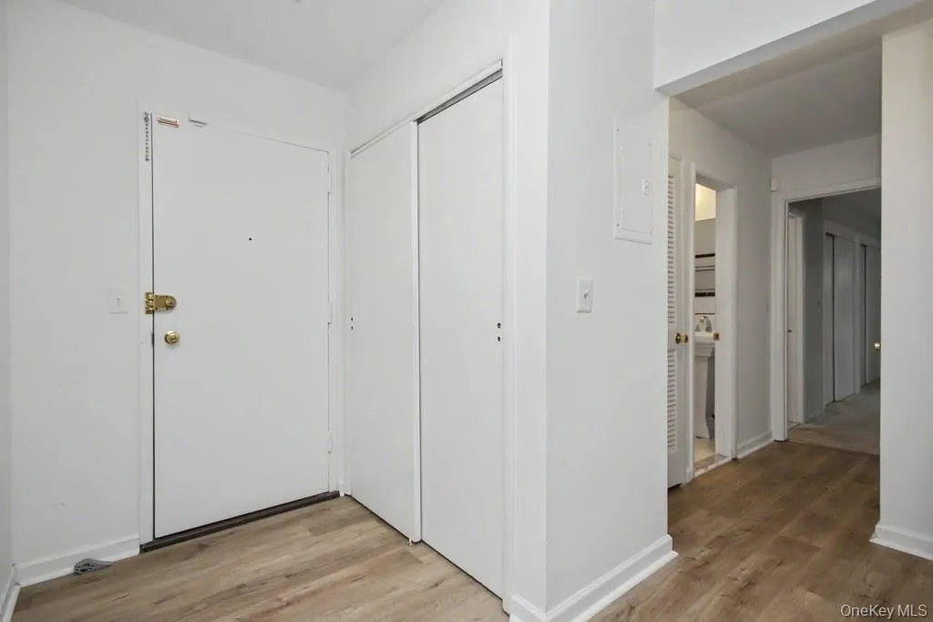 969 Sierra Vista Lane, Clarkstown, NY, 2 Bedrooms Bedrooms, 6 Rooms Rooms,1 BathroomBathrooms,Residential,For Rent,Sierra Vista,0,1036072 969 Sierra Vista Lane, Clarkstown, NY, 2 Bedrooms Bedrooms, 6 Rooms Rooms,1 BathroomBathrooms,Residential,For Rent,Sierra Vista,0,1036072