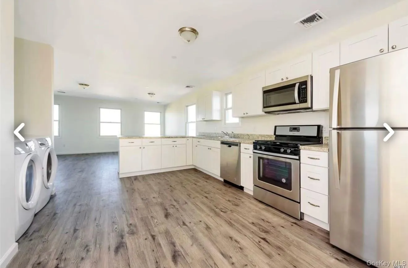 71 Illinois Avenue, Long Beach, NY, 2 Bedrooms Bedrooms, 3 Rooms Rooms,1 BathroomBathrooms,Residential Lease,For Rent,Illinois,0,1036074 71 Illinois Avenue, Long Beach, NY, 2 Bedrooms Bedrooms, 3 Rooms Rooms,1 BathroomBathrooms,Residential Lease,For Rent,Illinois,0,1036074