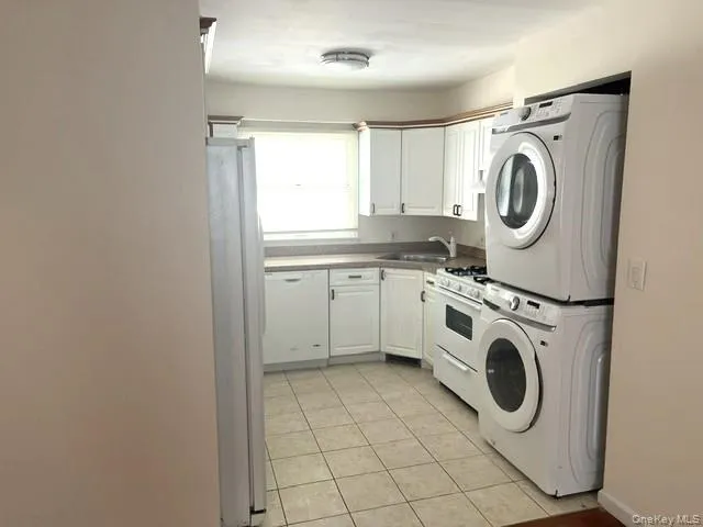 823 Park Place, Long Beach, NY, 2 Bedrooms Bedrooms, 6 Rooms Rooms,2 BathroomsBathrooms,Residential Lease,For Rent,Park,0,1036076 823 Park Place, Long Beach, NY, 2 Bedrooms Bedrooms, 6 Rooms Rooms,2 BathroomsBathrooms,Residential Lease,For Rent,Park,0,1036076