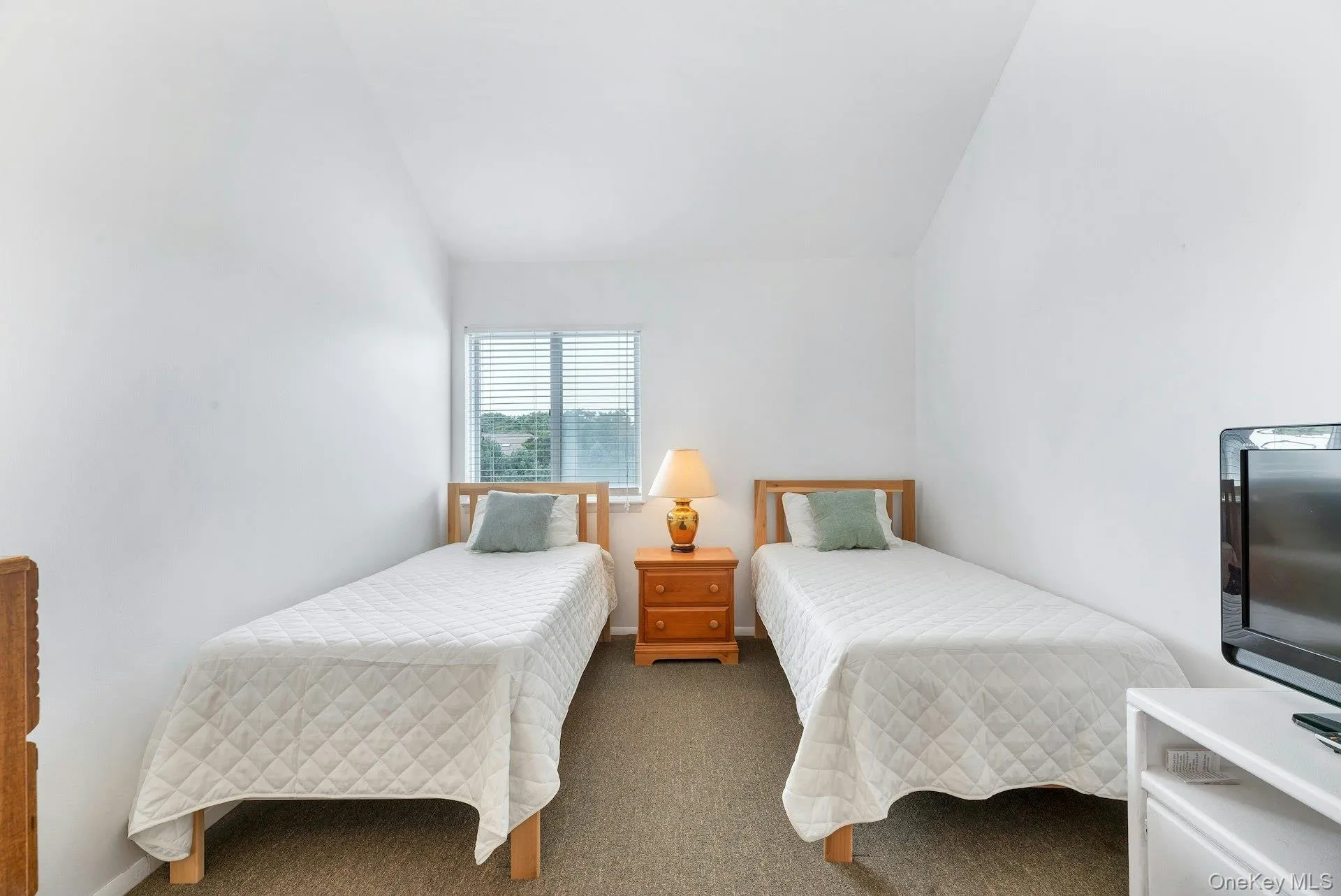 2820 Shipyard Lane, Southold, NY, 2 Bedrooms Bedrooms, 7 Rooms Rooms,2 BathroomsBathrooms,Residential,For Rent,Shipyard,0,1036090 2820 Shipyard Lane, Southold, NY, 2 Bedrooms Bedrooms, 7 Rooms Rooms,2 BathroomsBathrooms,Residential,For Rent,Shipyard,0,1036090