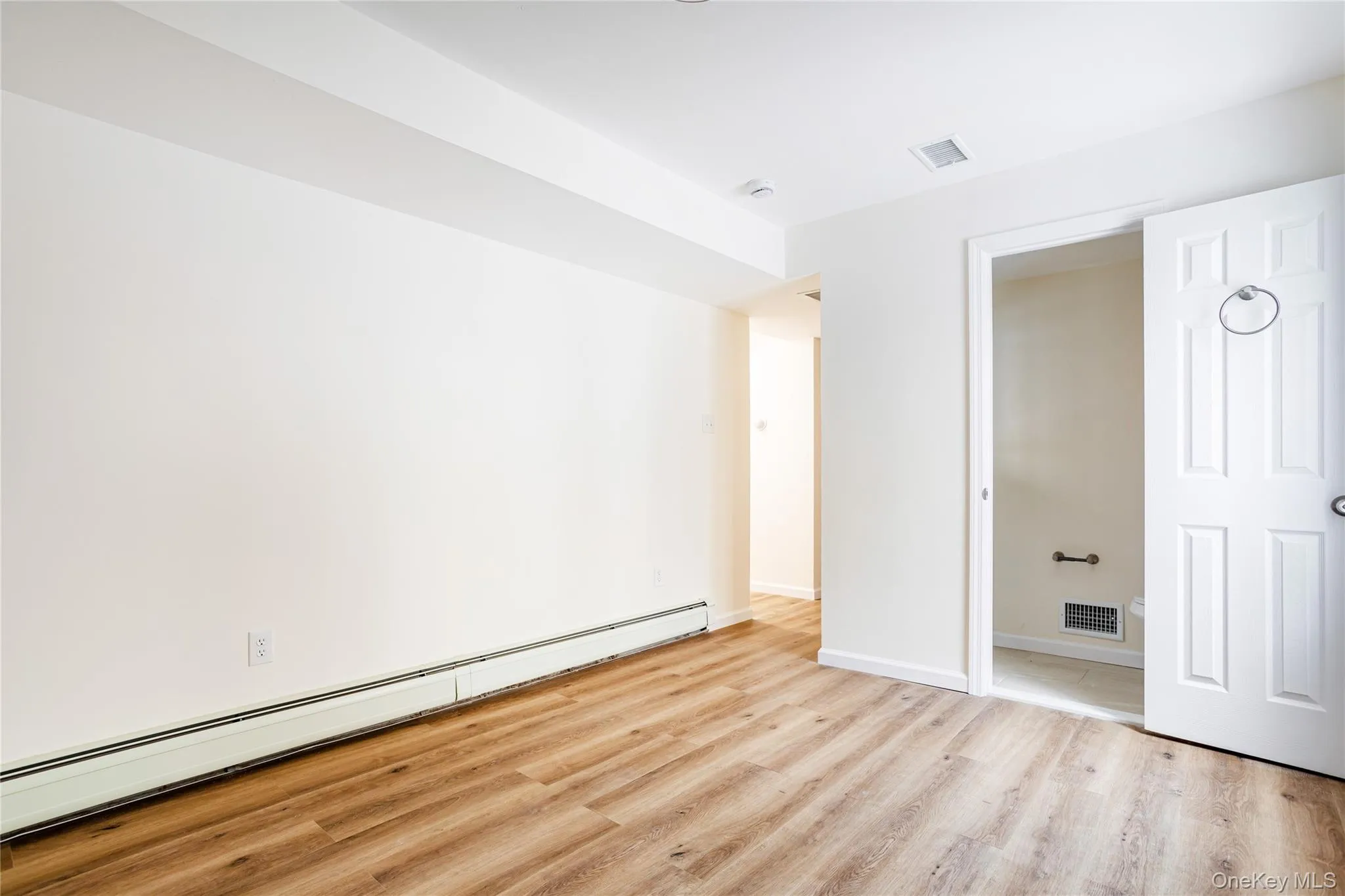 491 Ilyssa Way, New York, NY, 3 Bedrooms Bedrooms, 6 Rooms Rooms,2 BathroomsBathrooms,Residential,For Rent,Ilyssa,0,1036097 491 Ilyssa Way, New York, NY, 3 Bedrooms Bedrooms, 6 Rooms Rooms,2 BathroomsBathrooms,Residential,For Rent,Ilyssa,0,1036097