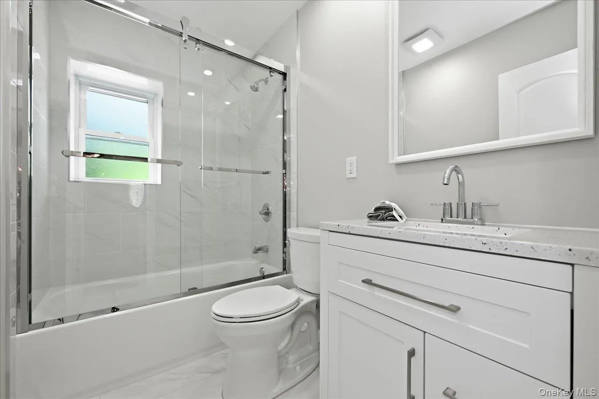 26 Parkside Road, Hempstead, NY, 3 Bedrooms Bedrooms, 8 Rooms Rooms,3 BathroomsBathrooms,Residential,For Rent,Parkside,0,1036098 26 Parkside Road, Hempstead, NY, 3 Bedrooms Bedrooms, 8 Rooms Rooms,3 BathroomsBathrooms,Residential,For Rent,Parkside,0,1036098