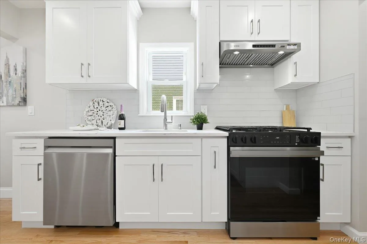 26 Parkside Road, Hempstead, NY, 3 Bedrooms Bedrooms, 8 Rooms Rooms,3 BathroomsBathrooms,Residential,For Rent,Parkside,0,1036098 26 Parkside Road, Hempstead, NY, 3 Bedrooms Bedrooms, 8 Rooms Rooms,3 BathroomsBathrooms,Residential,For Rent,Parkside,0,1036098