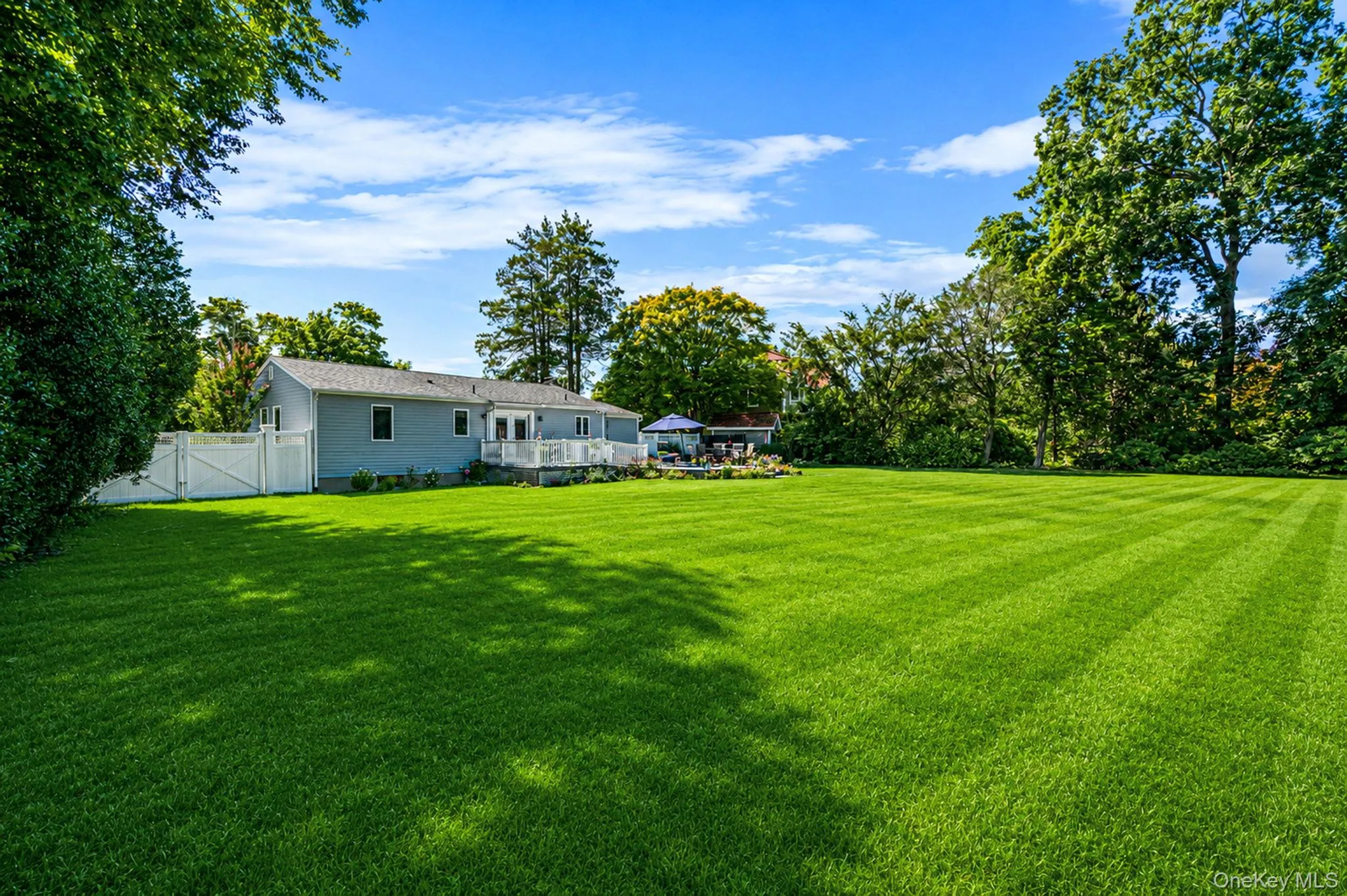 16 Pine Edge Drive, Brookhaven, NY, 3 Bedrooms Bedrooms, 7 Rooms Rooms,1 BathroomBathrooms,Residential,For Rent,Pine Edge,0,1036100 16 Pine Edge Drive, Brookhaven, NY, 3 Bedrooms Bedrooms, 7 Rooms Rooms,1 BathroomBathrooms,Residential,For Rent,Pine Edge,0,1036100