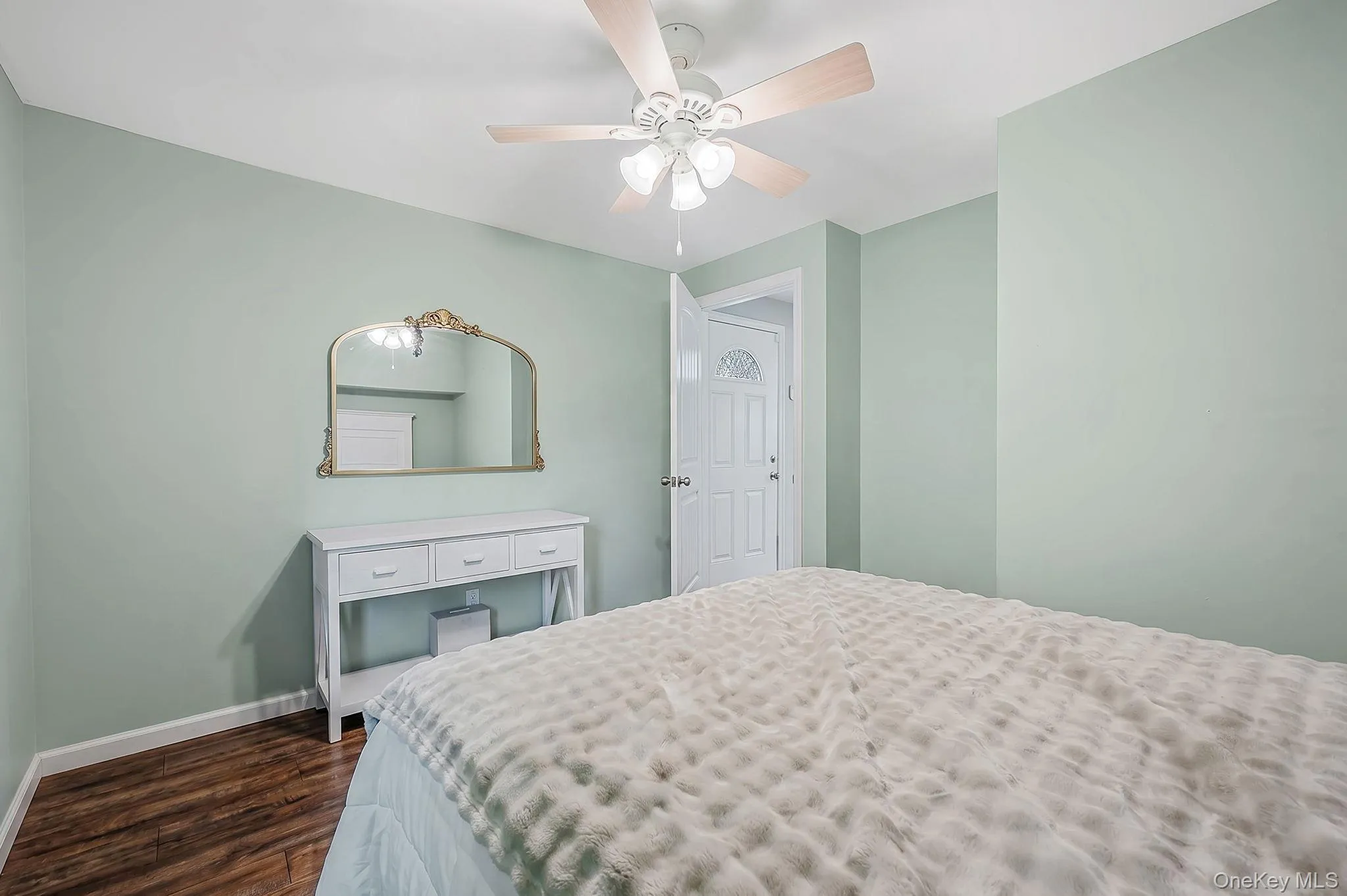 16 Pine Edge Drive, Brookhaven, NY, 3 Bedrooms Bedrooms, 7 Rooms Rooms,1 BathroomBathrooms,Residential,For Rent,Pine Edge,0,1036100 16 Pine Edge Drive, Brookhaven, NY, 3 Bedrooms Bedrooms, 7 Rooms Rooms,1 BathroomBathrooms,Residential,For Rent,Pine Edge,0,1036100