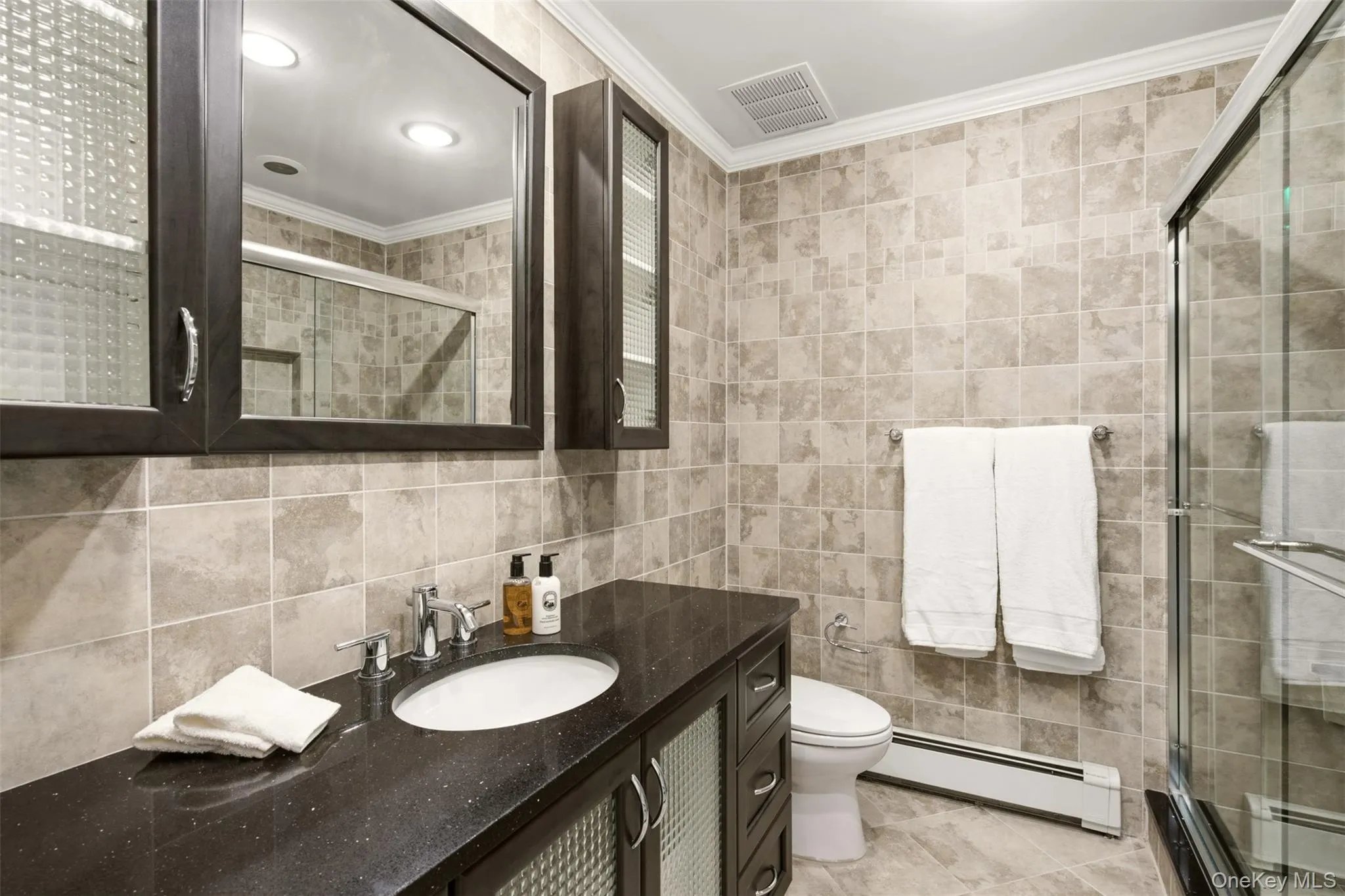 42 Country Club Drive, Oyster Bay, NY, 3 Bedrooms Bedrooms, 7 Rooms Rooms,2 BathroomsBathrooms,Residential,For Rent,Country Club,0,1036102 42 Country Club Drive, Oyster Bay, NY, 3 Bedrooms Bedrooms, 7 Rooms Rooms,2 BathroomsBathrooms,Residential,For Rent,Country Club,0,1036102