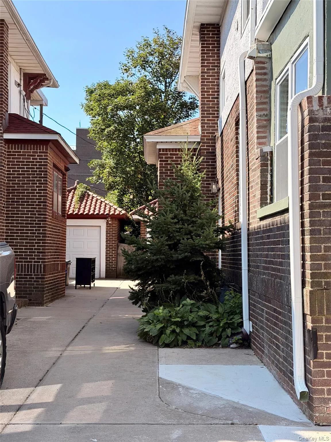 646 Beech Street, Long Beach, NY, 4 Bedrooms Bedrooms, 7 Rooms Rooms,1 BathroomBathrooms,Residential Lease,For Rent,Beech,0,1036103 646 Beech Street, Long Beach, NY, 4 Bedrooms Bedrooms, 7 Rooms Rooms,1 BathroomBathrooms,Residential Lease,For Rent,Beech,0,1036103
