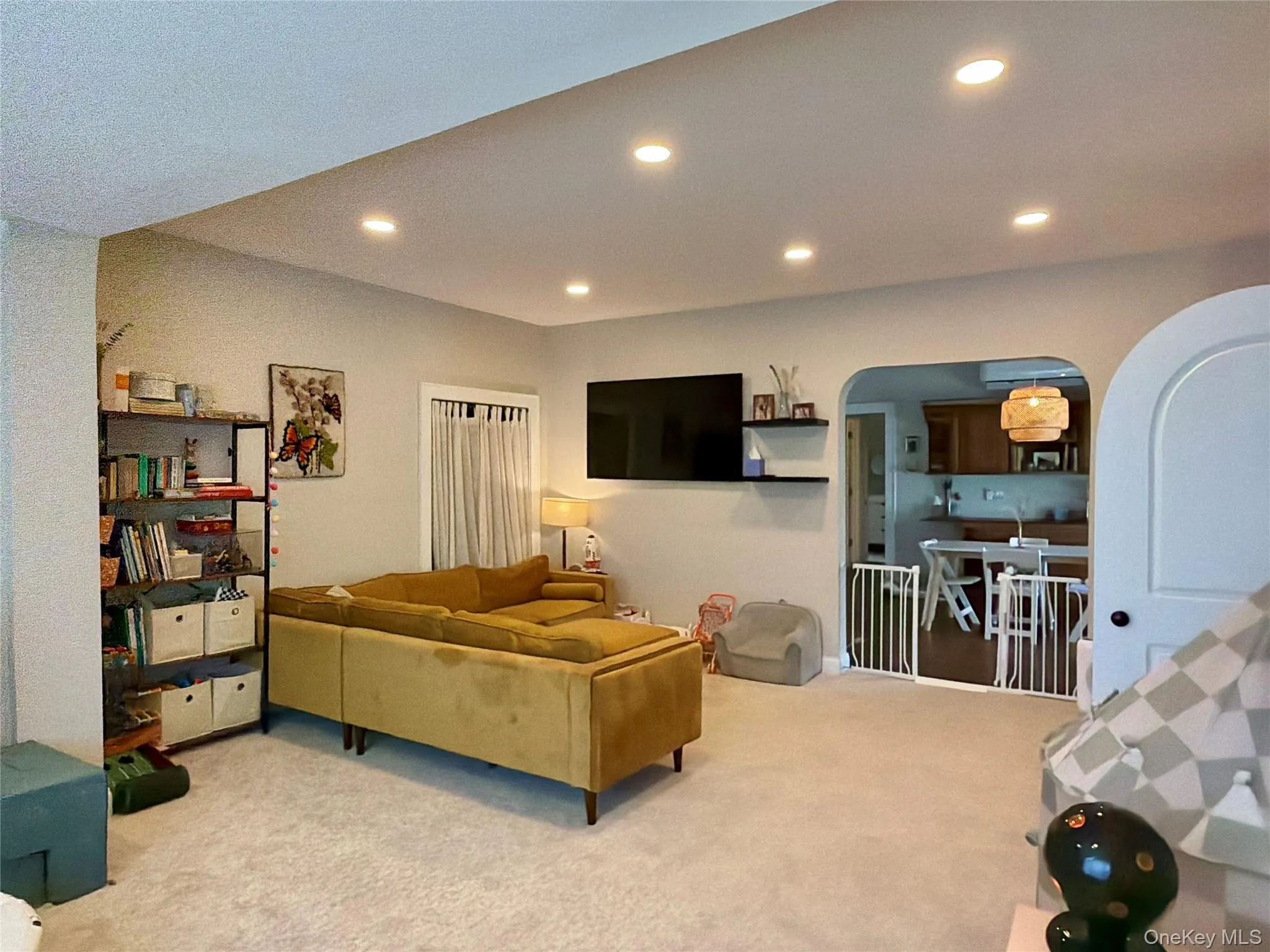 646 Beech Street, Long Beach, NY, 4 Bedrooms Bedrooms, 7 Rooms Rooms,1 BathroomBathrooms,Residential Lease,For Rent,Beech,0,1036103 646 Beech Street, Long Beach, NY, 4 Bedrooms Bedrooms, 7 Rooms Rooms,1 BathroomBathrooms,Residential Lease,For Rent,Beech,0,1036103