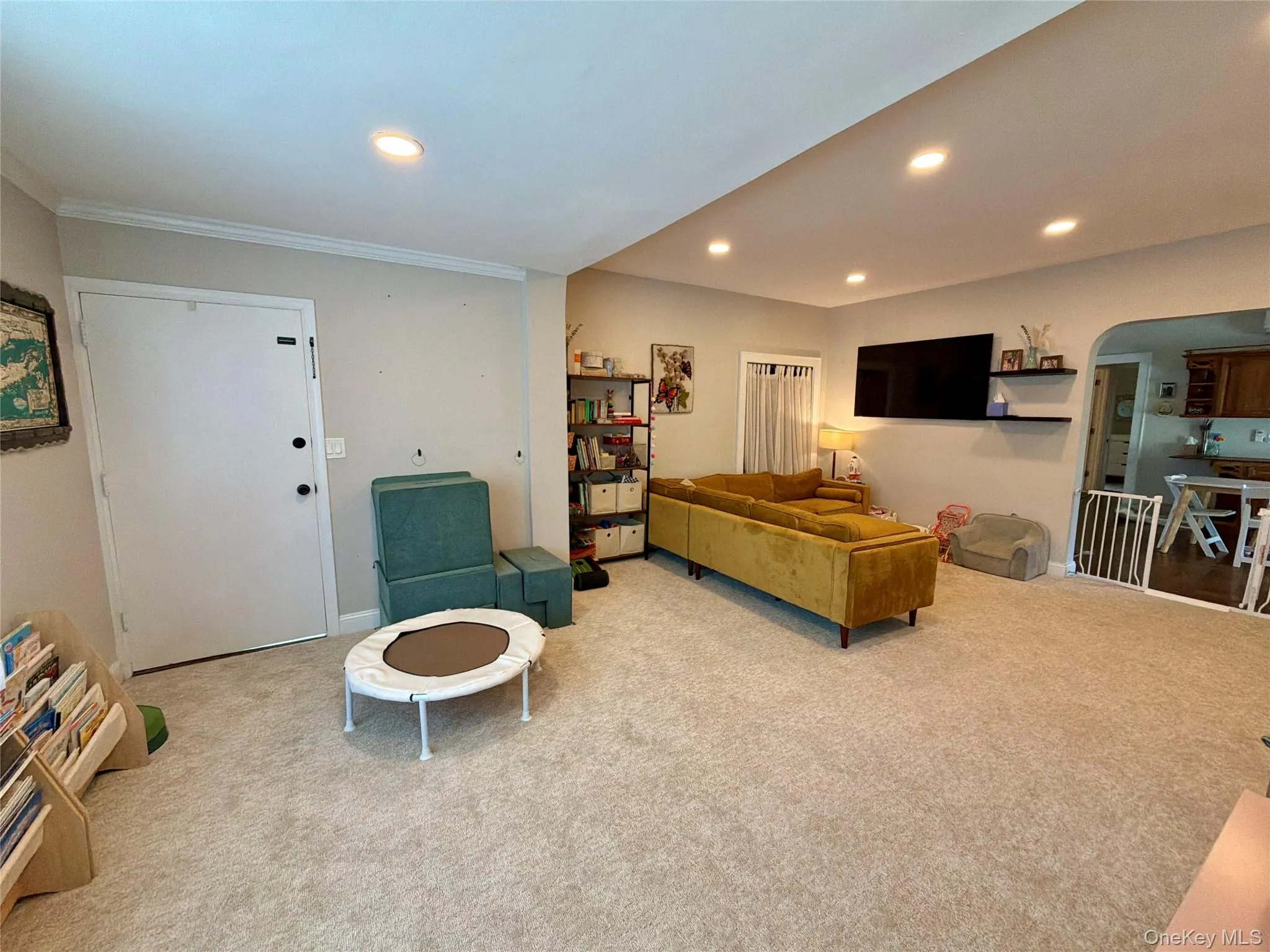 646 Beech Street, Long Beach, NY, 4 Bedrooms Bedrooms, 7 Rooms Rooms,1 BathroomBathrooms,Residential Lease,For Rent,Beech,0,1036103 646 Beech Street, Long Beach, NY, 4 Bedrooms Bedrooms, 7 Rooms Rooms,1 BathroomBathrooms,Residential Lease,For Rent,Beech,0,1036103