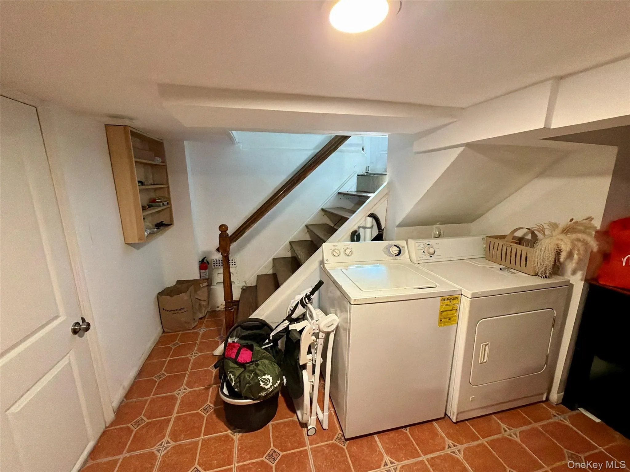646 Beech Street, Long Beach, NY, 4 Bedrooms Bedrooms, 7 Rooms Rooms,1 BathroomBathrooms,Residential Lease,For Rent,Beech,0,1036103 646 Beech Street, Long Beach, NY, 4 Bedrooms Bedrooms, 7 Rooms Rooms,1 BathroomBathrooms,Residential Lease,For Rent,Beech,0,1036103
