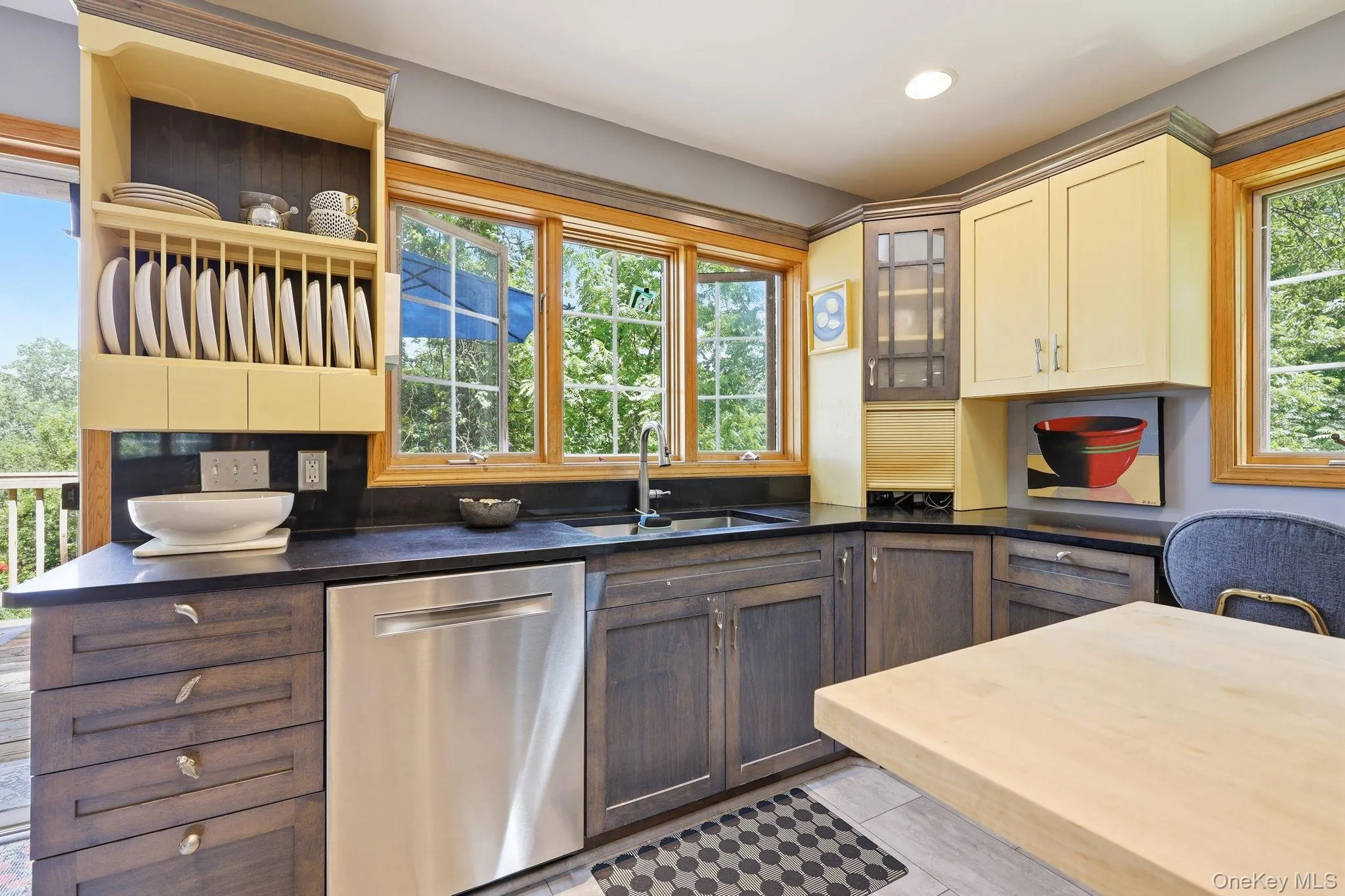 15 Meadow Drive, Red Hook, NY, 3 Bedrooms Bedrooms, 7 Rooms Rooms,2 BathroomsBathrooms,Residential,For Rent,Meadow,0,1036106 15 Meadow Drive, Red Hook, NY, 3 Bedrooms Bedrooms, 7 Rooms Rooms,2 BathroomsBathrooms,Residential,For Rent,Meadow,0,1036106