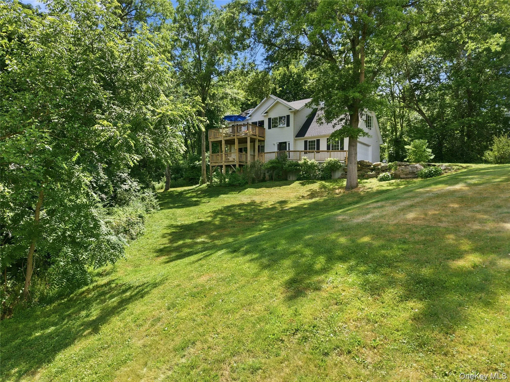 15 Meadow Drive, Red Hook, NY, 3 Bedrooms Bedrooms, 7 Rooms Rooms,2 BathroomsBathrooms,Residential,For Rent,Meadow,0,1036106 15 Meadow Drive, Red Hook, NY, 3 Bedrooms Bedrooms, 7 Rooms Rooms,2 BathroomsBathrooms,Residential,For Rent,Meadow,0,1036106