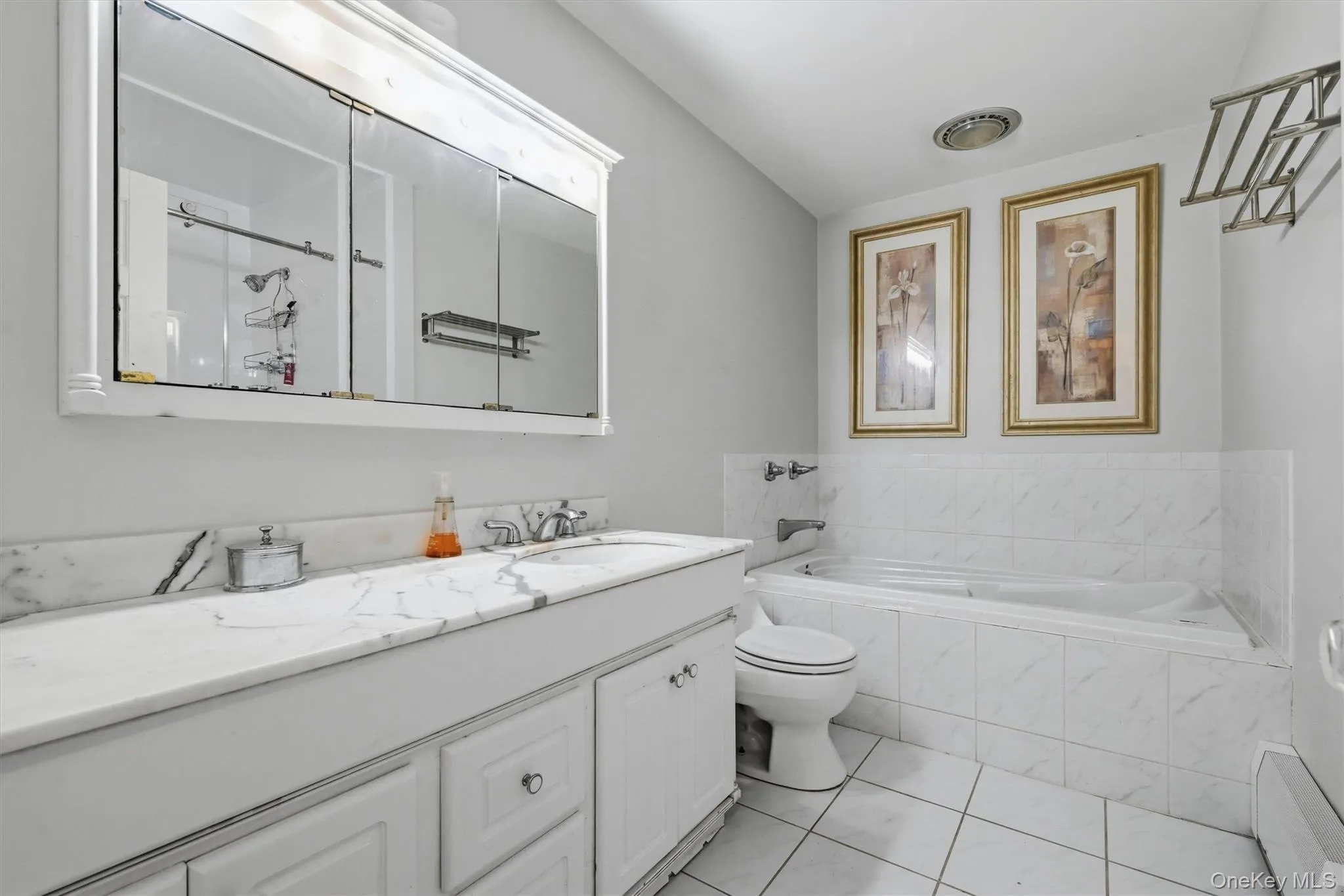 5 Anna Place, Marlboro, NY, 3 Bedrooms Bedrooms, 8 Rooms Rooms,2 BathroomsBathrooms,Residential,For Rent,Anna,0,1036109 5 Anna Place, Marlboro, NY, 3 Bedrooms Bedrooms, 8 Rooms Rooms,2 BathroomsBathrooms,Residential,For Rent,Anna,0,1036109