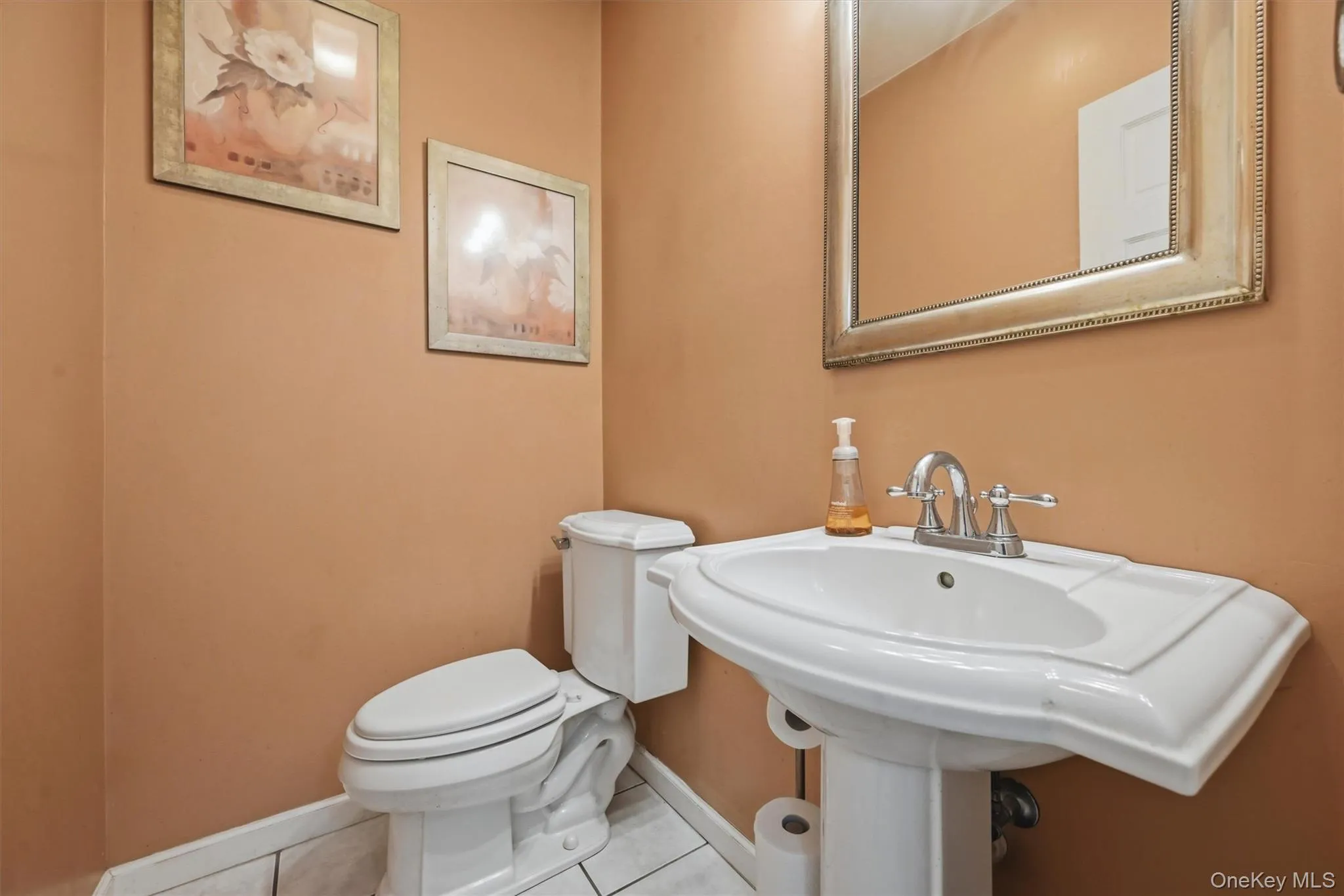 5 Anna Place, Marlboro, NY, 3 Bedrooms Bedrooms, 8 Rooms Rooms,2 BathroomsBathrooms,Residential,For Rent,Anna,0,1036109 5 Anna Place, Marlboro, NY, 3 Bedrooms Bedrooms, 8 Rooms Rooms,2 BathroomsBathrooms,Residential,For Rent,Anna,0,1036109